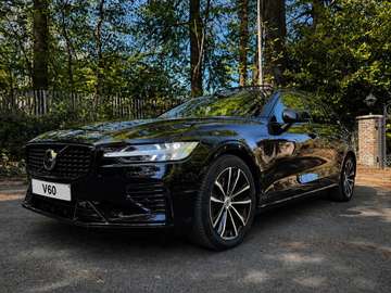 V60 2.0 T6 AWD PHEV Plus Dark (257 kW)