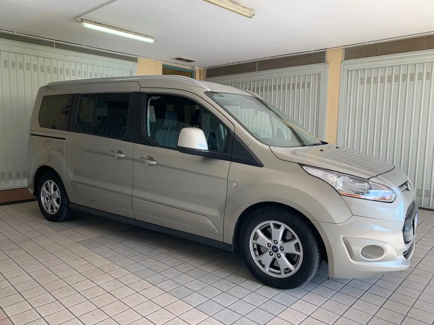 Ford Tourneo Connect 7 POSTI 1.6 TDCI TITANIUM PASSO LUNGO Grigio - 2