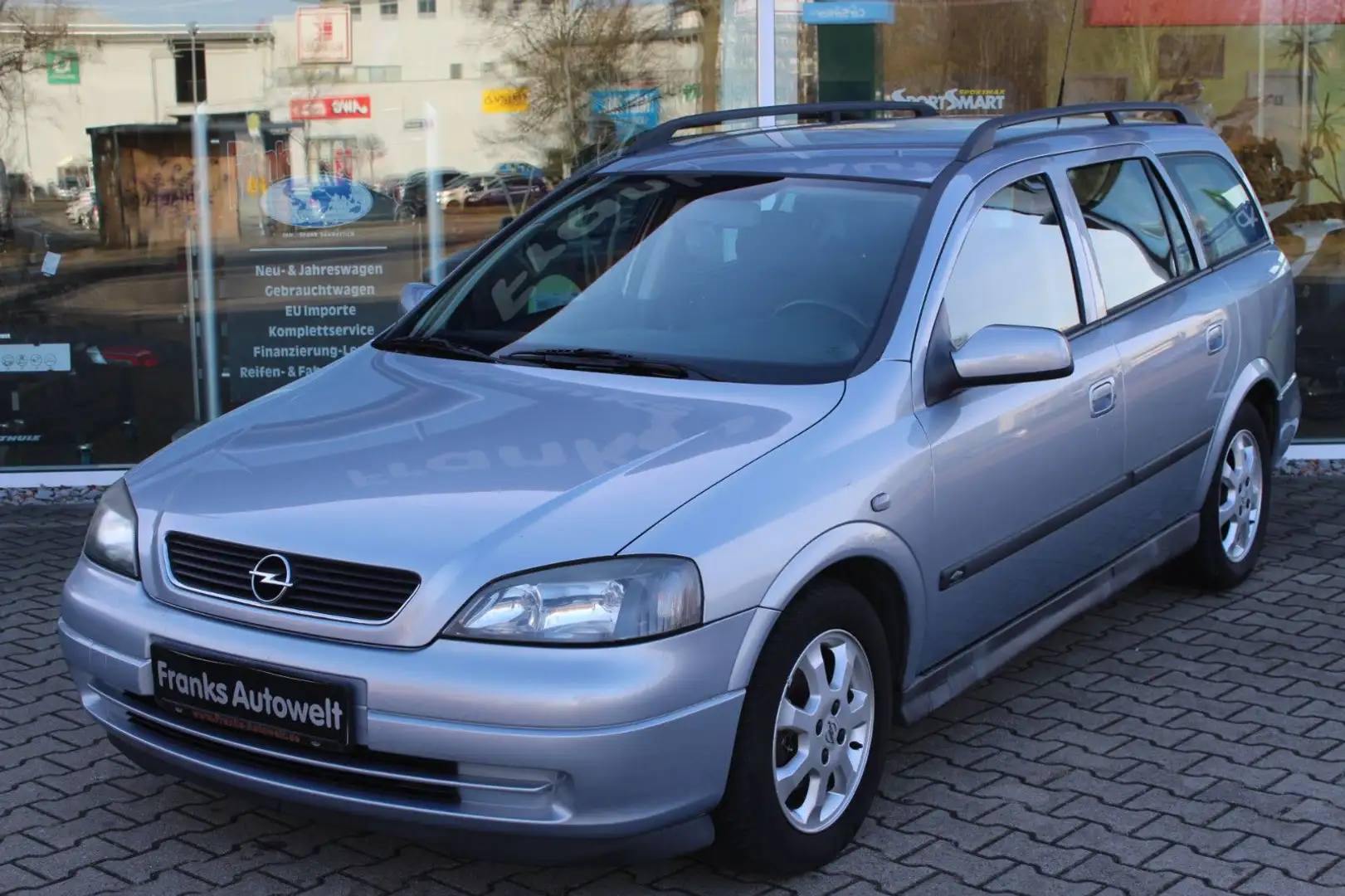 Opel Astra 1.6l  Caravan Comfort HU bis 02/2026 Silber - 2