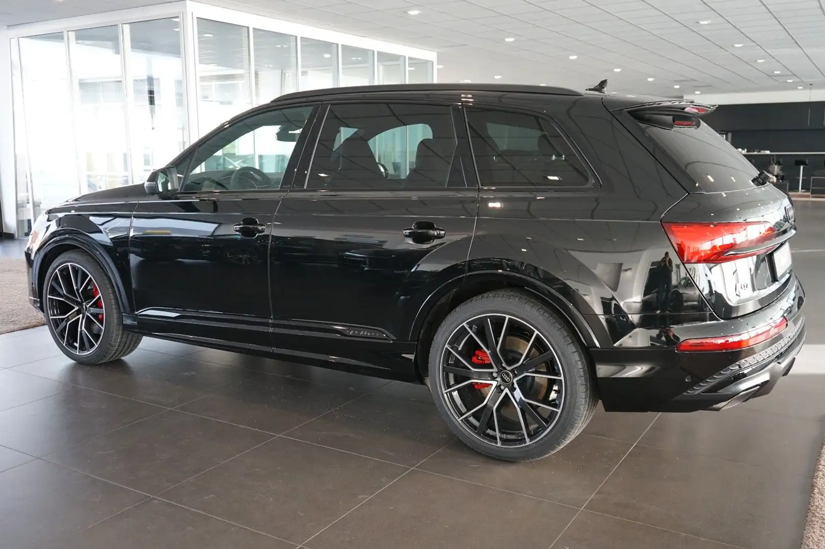 Audi Q7 50 TDI quattro S line | HuD | Pano | 7-Sitze Schwarz - 2