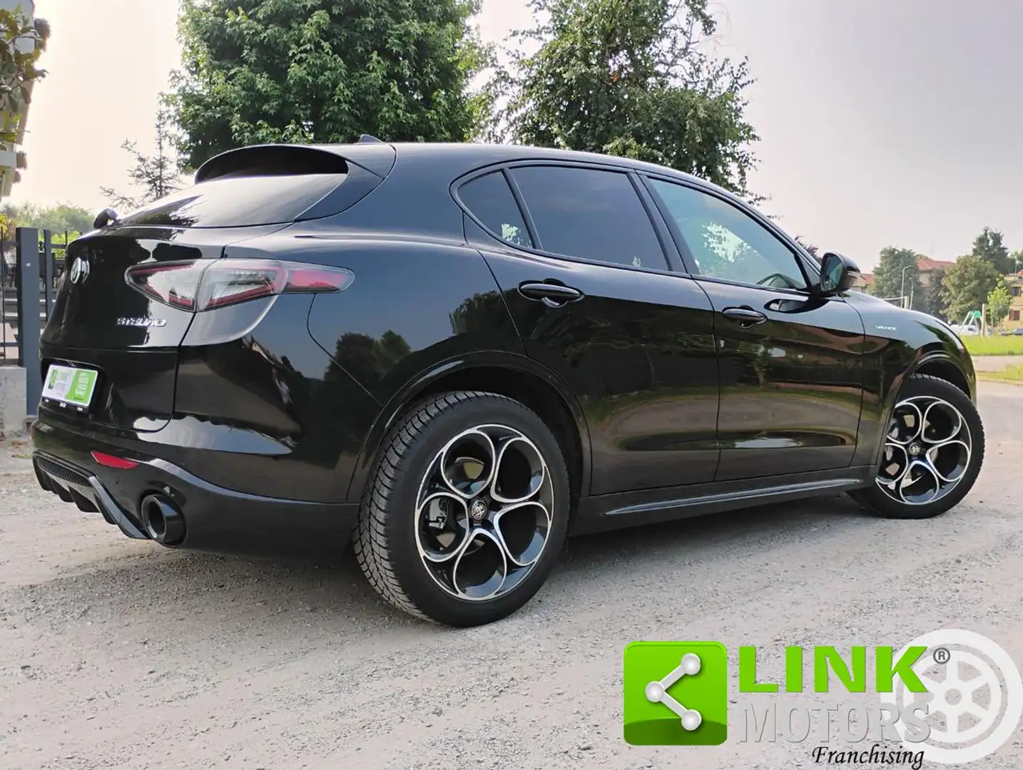 Alfa Romeo Stelvio 2.2 Turbodiesel 210 CV AT8 Q4 Veloce Nero - 1