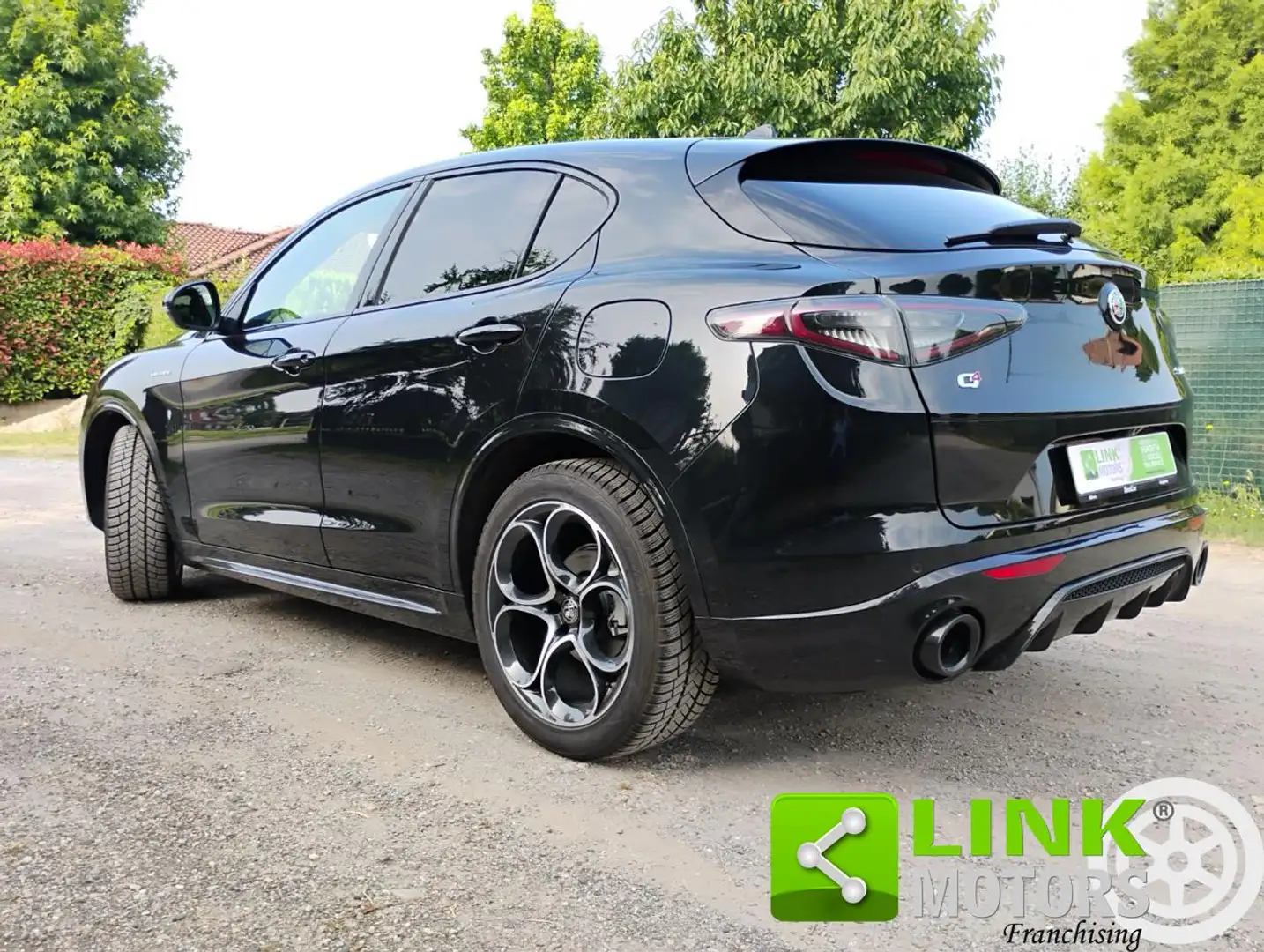 Alfa Romeo Stelvio 2.2 Turbodiesel 210 CV AT8 Q4 Veloce Nero - 2