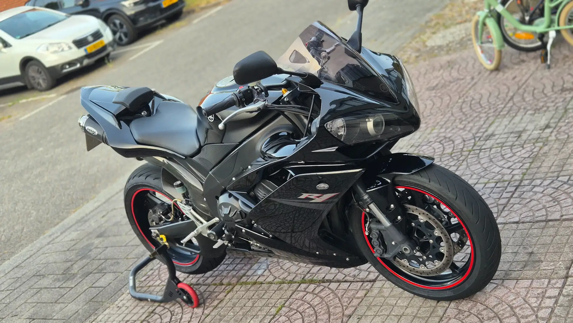 Yamaha YZF-R1 Carbon / Shark Titanium uitlaat / Rizoma / Xenon Nero - 2