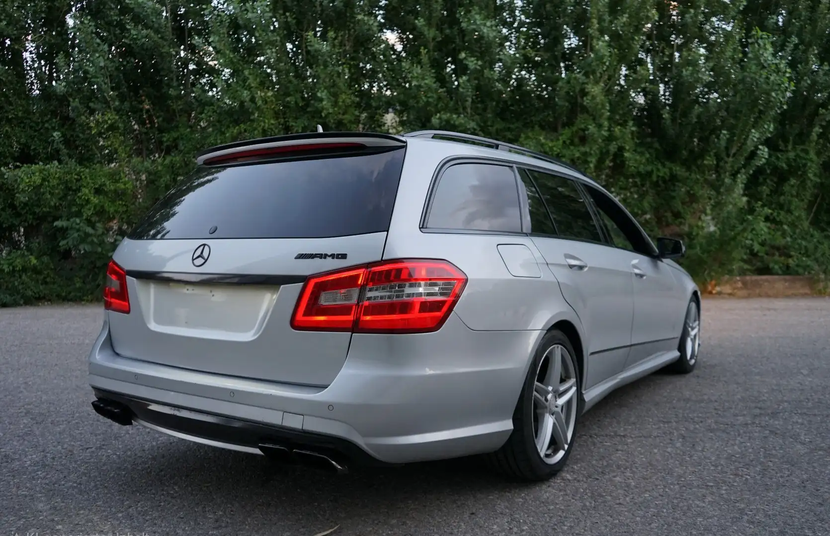 Mercedes-Benz E 350 AMG Line T-Modell - 2