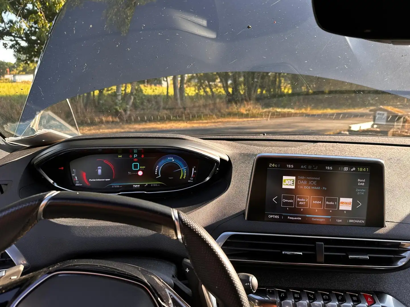 Peugeot 3008 3008 Hybrid 225 e-EAT8 GT Pack - 2