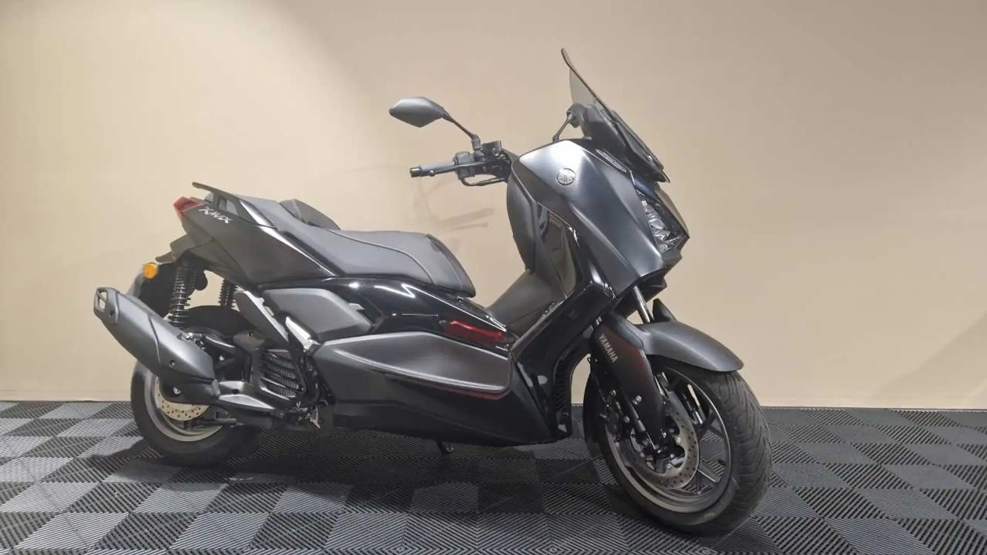Yamaha X-Max 125 Nero - 1