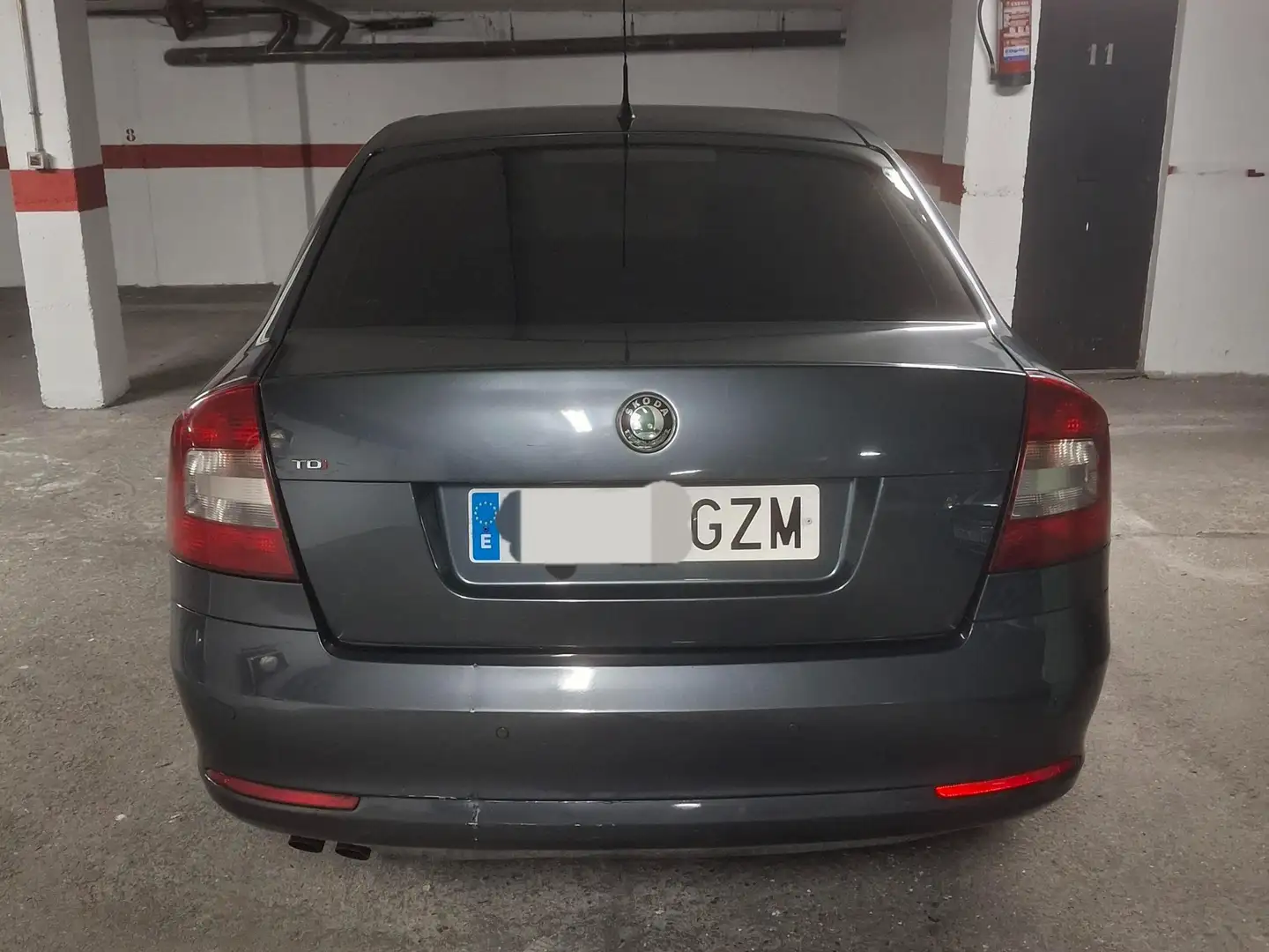 Skoda Octavia Octavia 2.0TDI Executive Executive Gris - 2