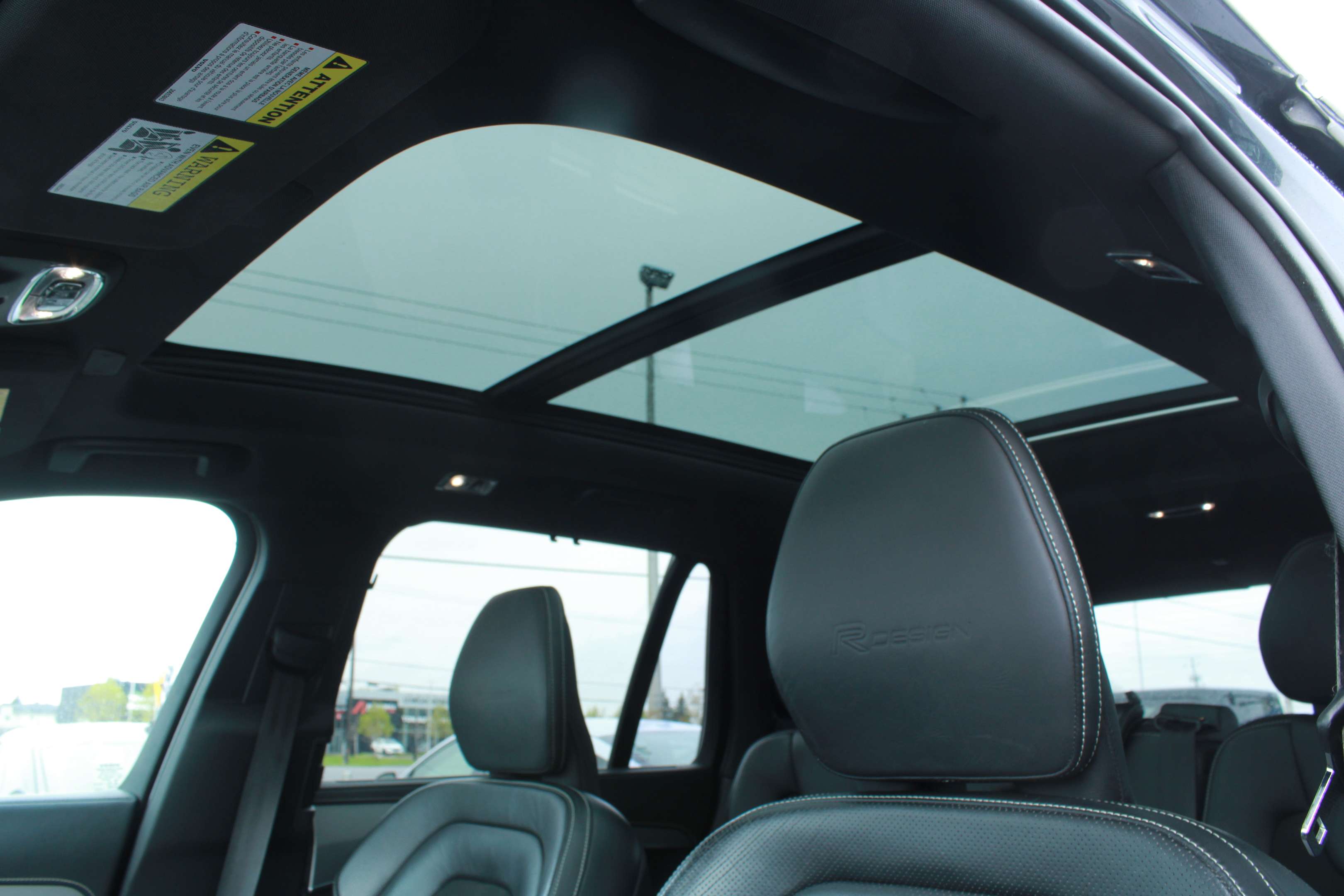 2019 Volvo XC90 T6 AWD R-Design thumb 29
