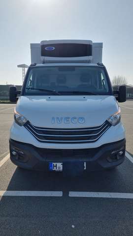 Imagine Iveco Daily 35 S 16HA8 V