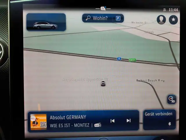 Mercedes-Benz C-Class view 12