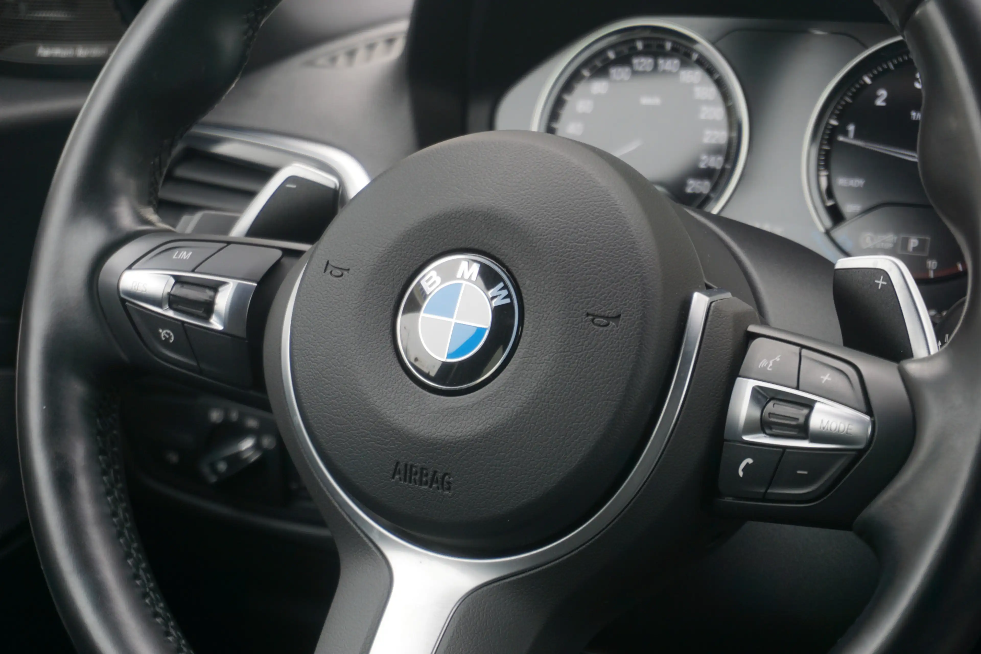 BMW 140 1-serie M140i High Exec Harman Kardon | Dealeronde — photo 29