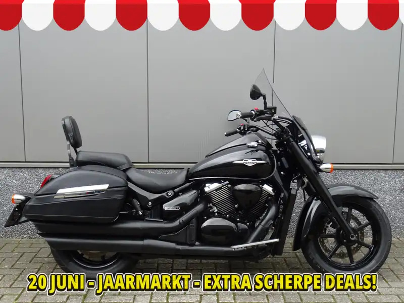 Suzuki Intruder C