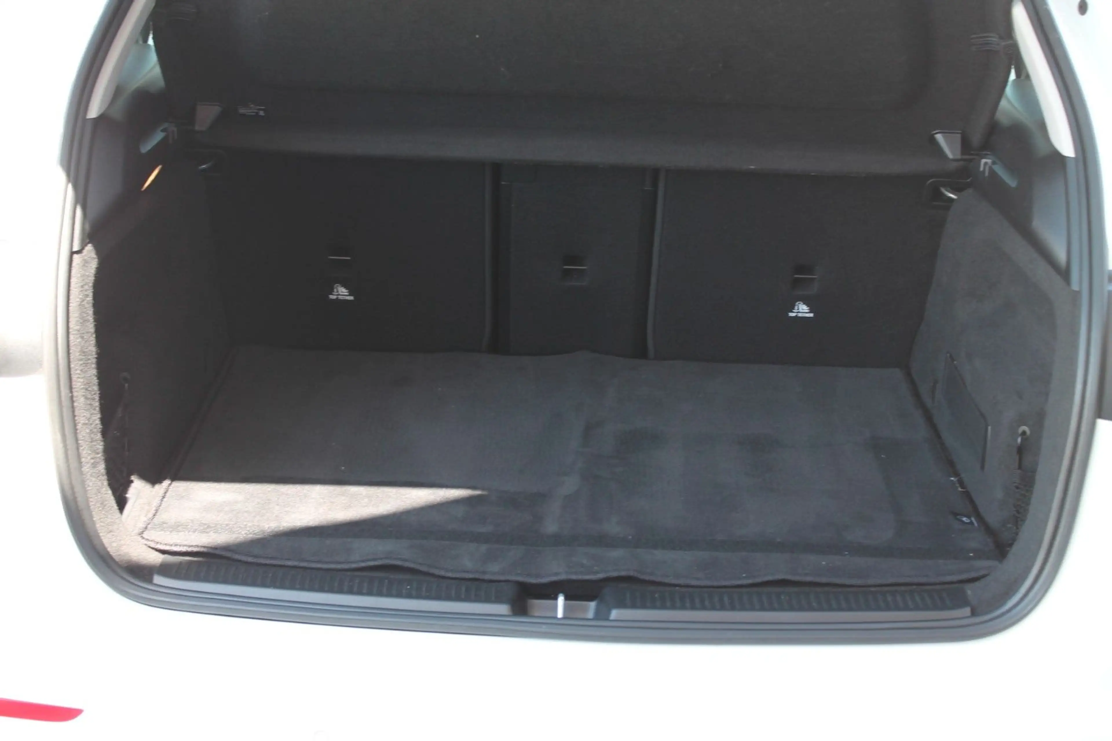 Mercedes-Benz B 220 d/ Navi/Rückfahrkamera/Anhängerkupplung/ — photo 11