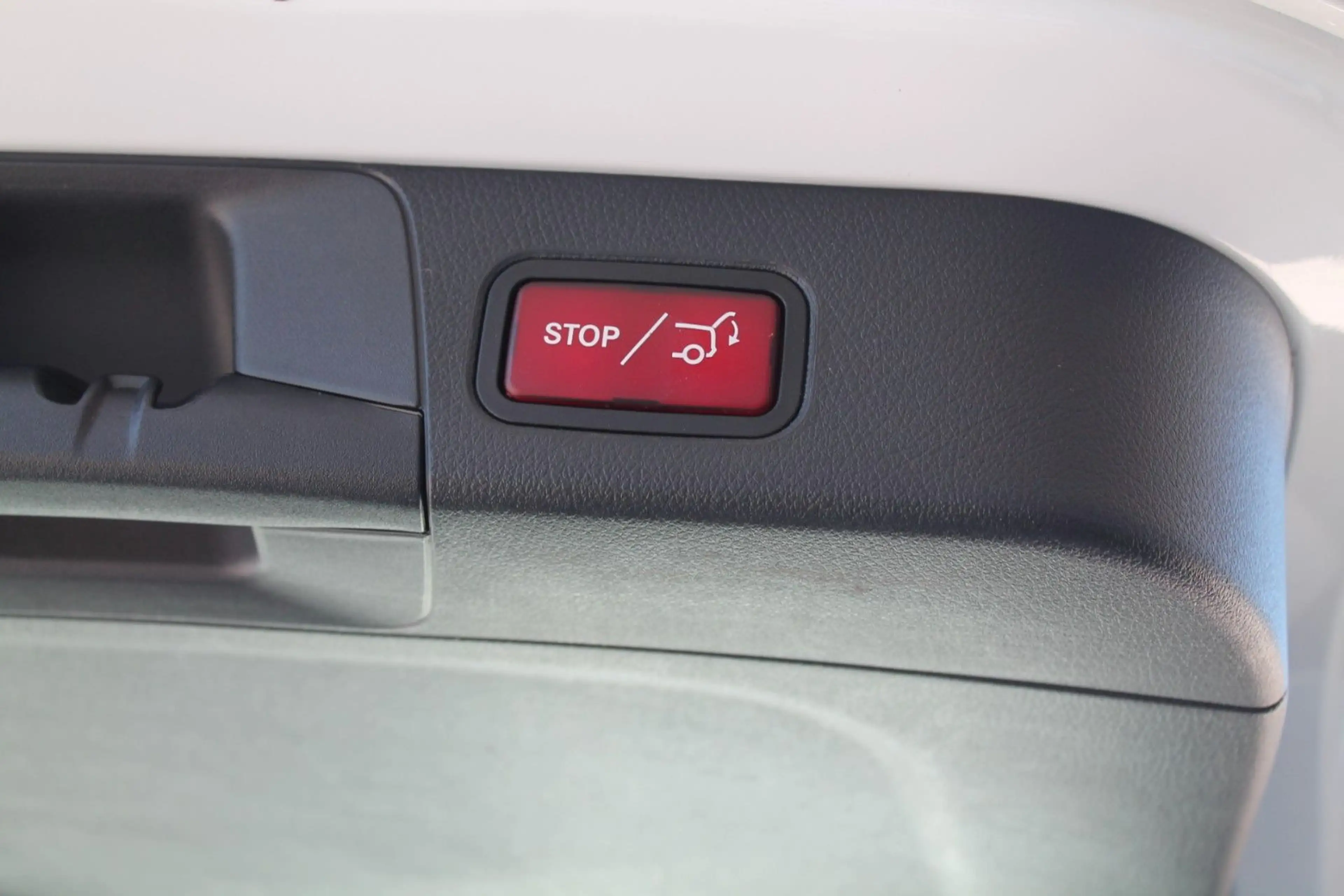 Mercedes-Benz B 220 d/ Navi/Rückfahrkamera/Anhängerkupplung/ — photo 12