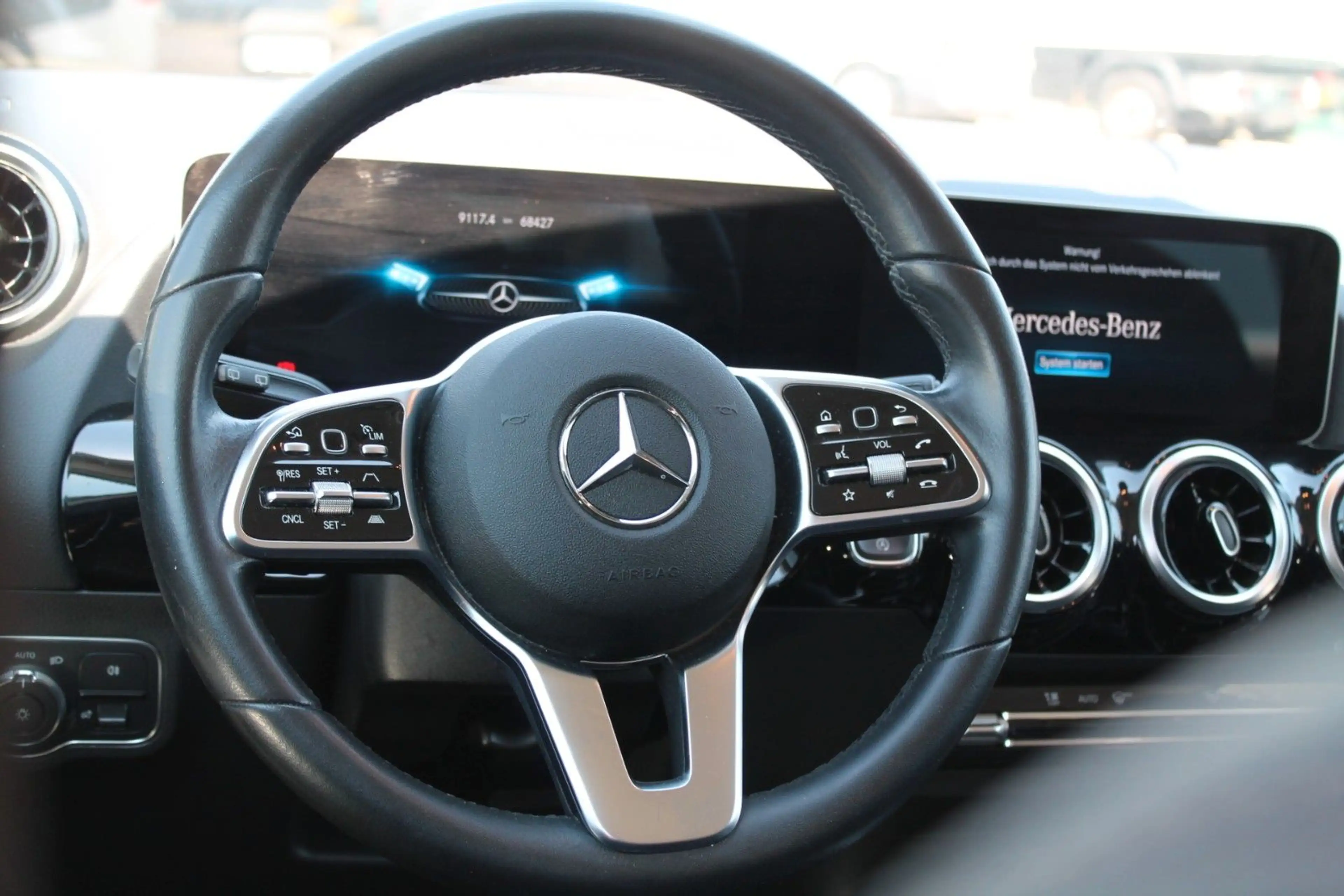 Mercedes-Benz B 220 d/ Navi/Rückfahrkamera/Anhängerkupplung/ — photo 20