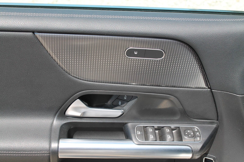 Mercedes-Benz B 220 d/ Navi/Rückfahrkamera/Anhängerkupplung/ — photo 17