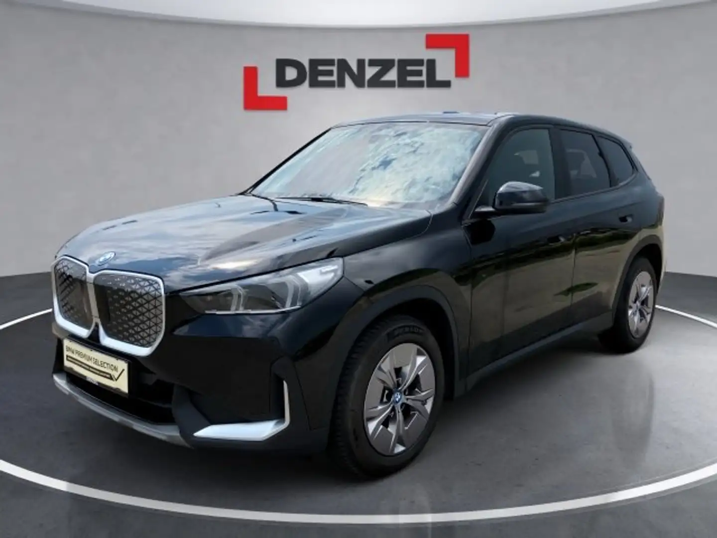 BMW iX1 eDrive20 U11 HB0 Schwarz - 1