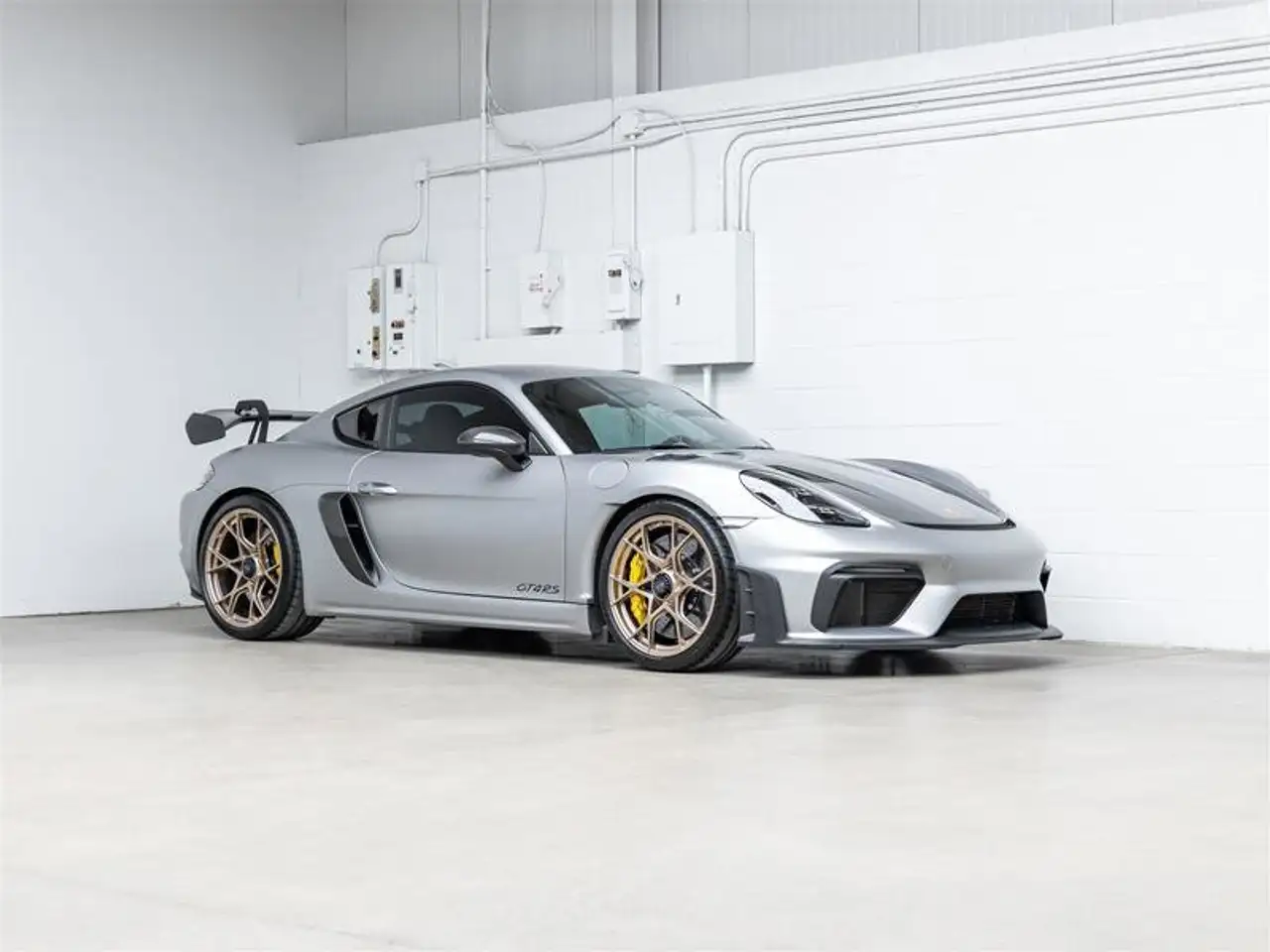 Porsche 718 Cayman снимка Porsche 718 Cayman