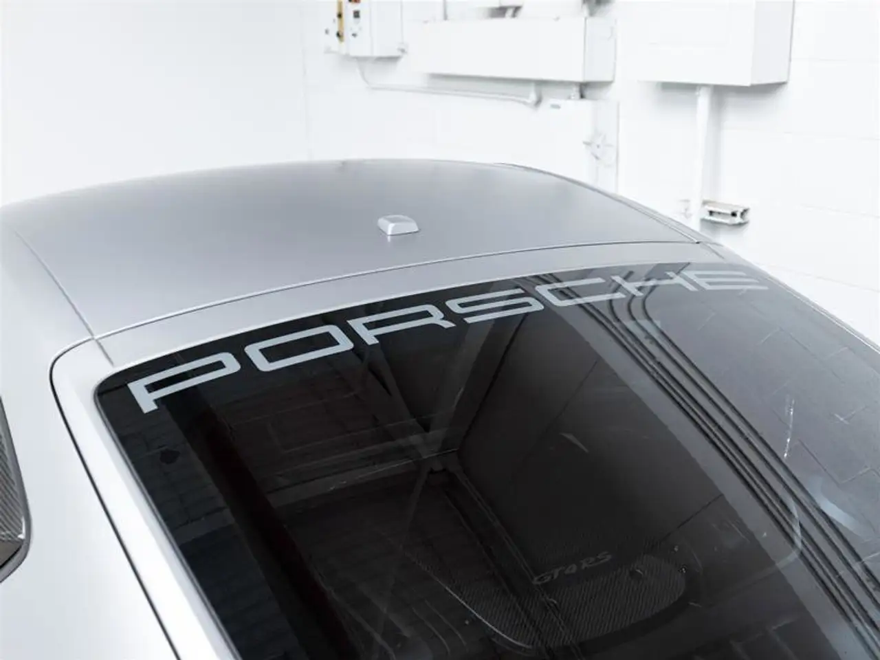 Porsche 718 Cayman снимка Porsche 718 Cayman