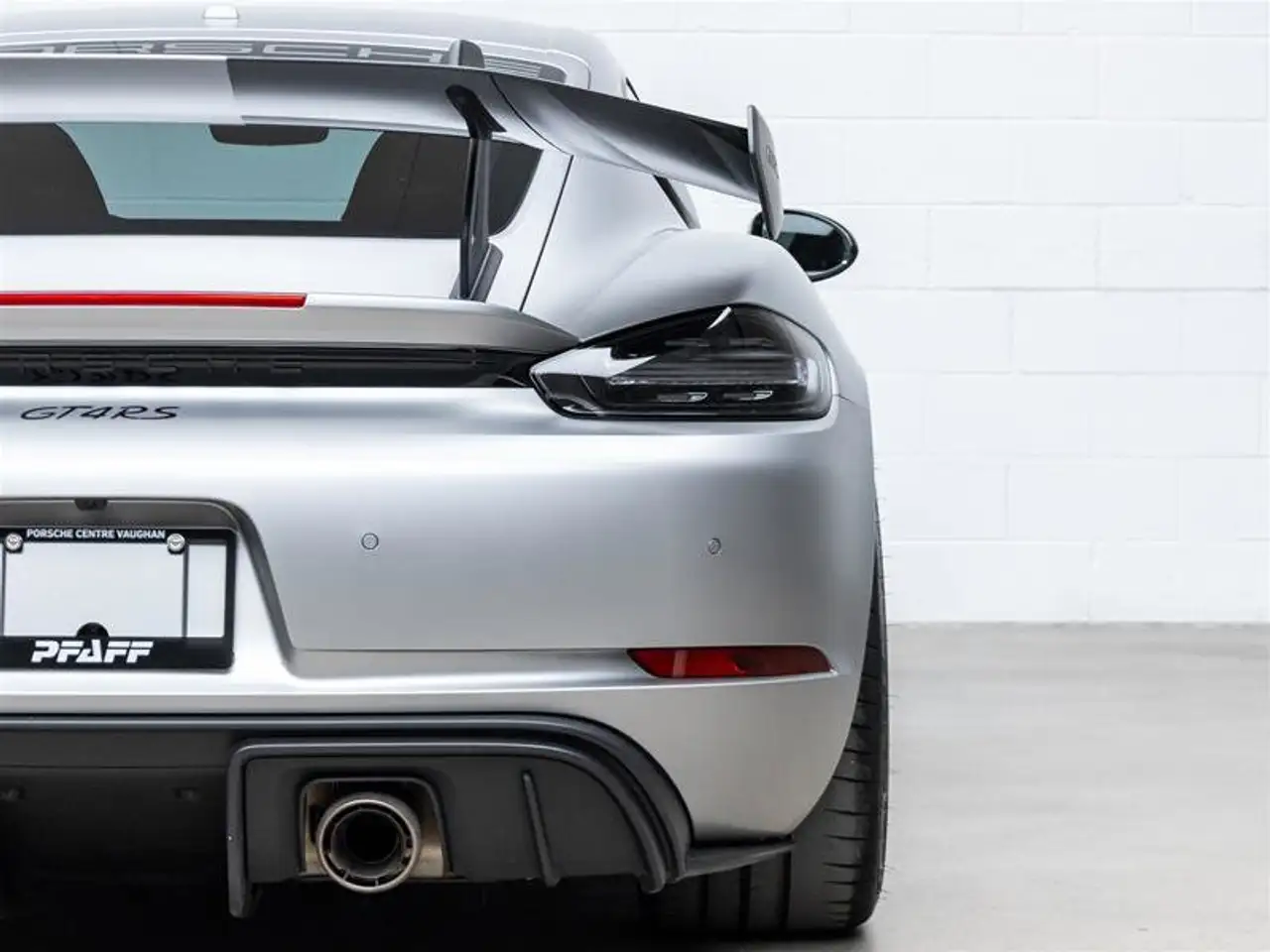 Porsche 718 Cayman снимка Porsche 718 Cayman