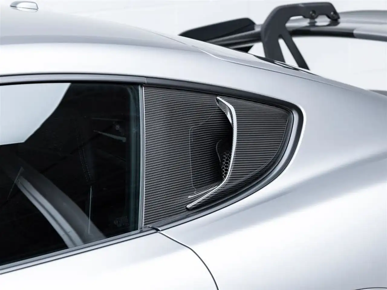 Porsche 718 Cayman снимка Porsche 718 Cayman