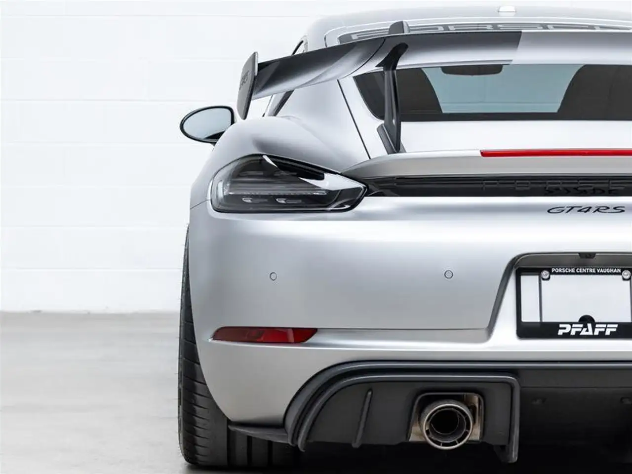 Porsche 718 Cayman снимка Porsche 718 Cayman