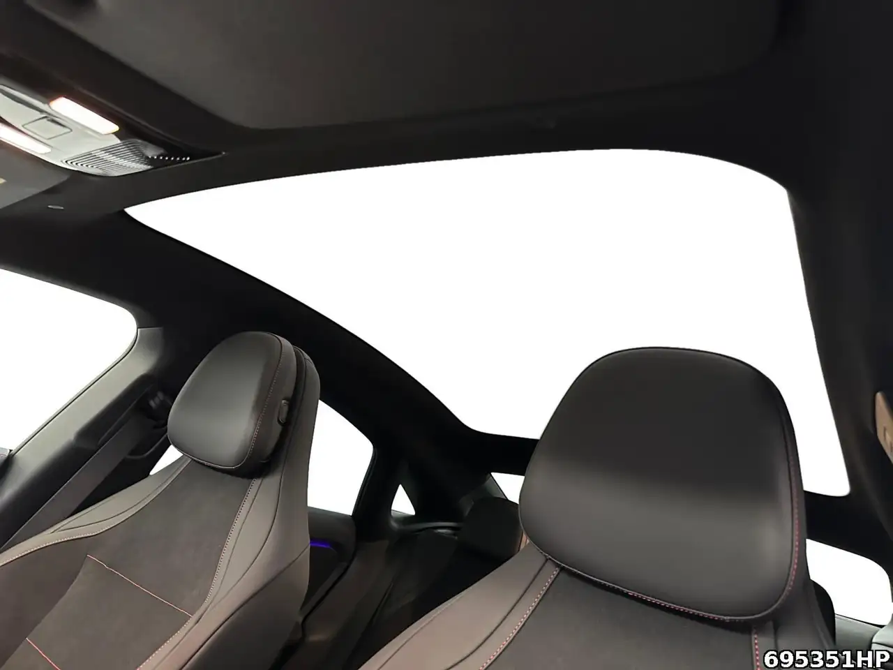 Mercedes-Benz CLA 2026 — фото 13