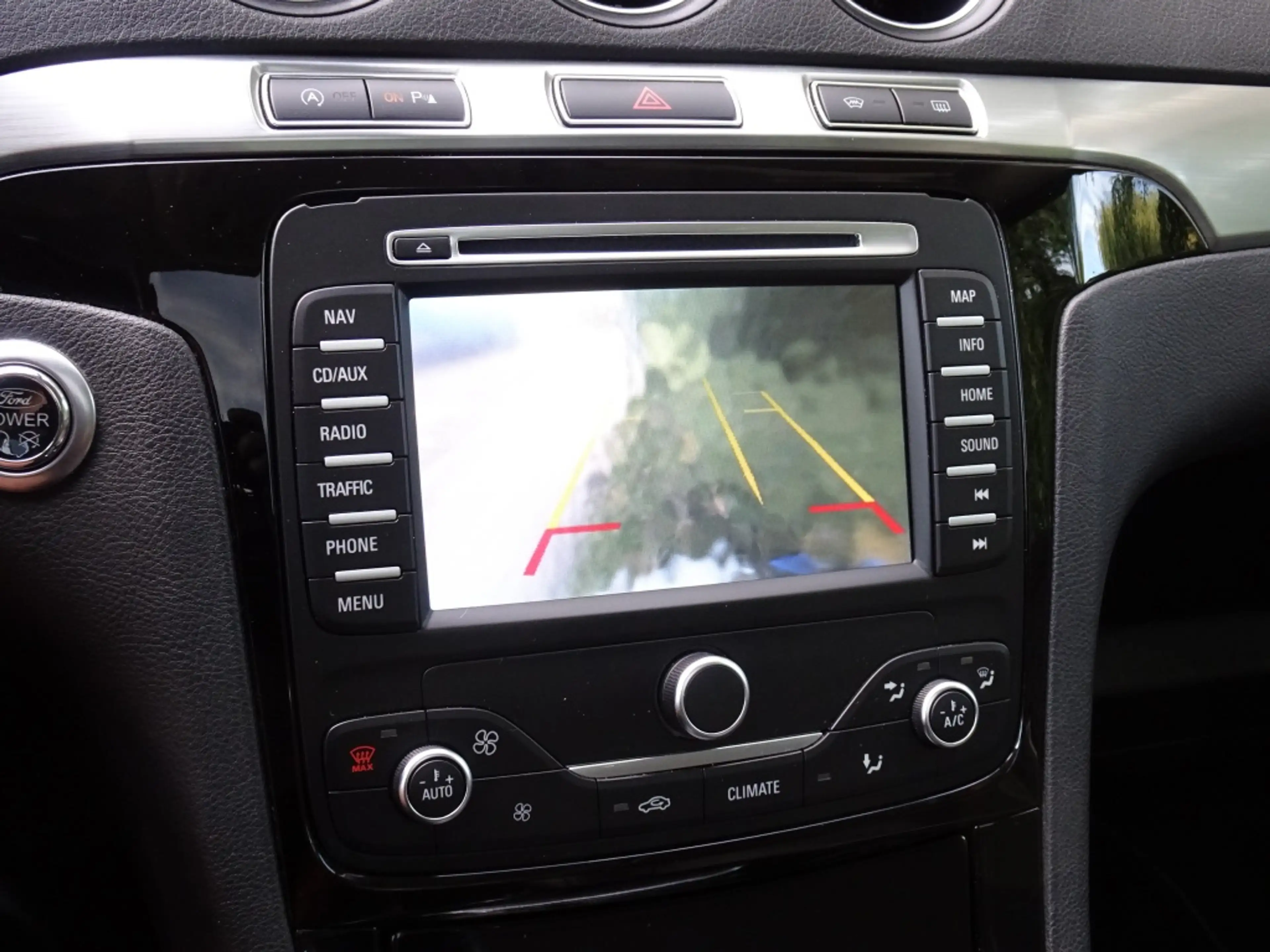 Ford S-Max 1.6 160pk EcoBoost Platium met Navi en Trekhaak — photo 21