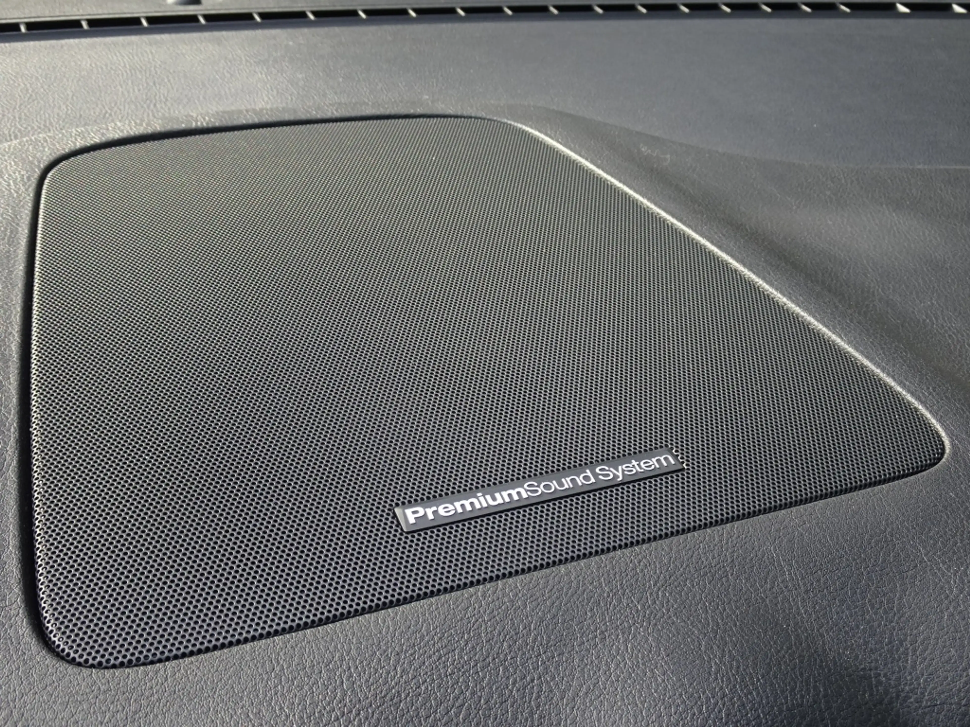 Ford S-Max 1.6 160pk EcoBoost Platium met Navi en Trekhaak — photo 19