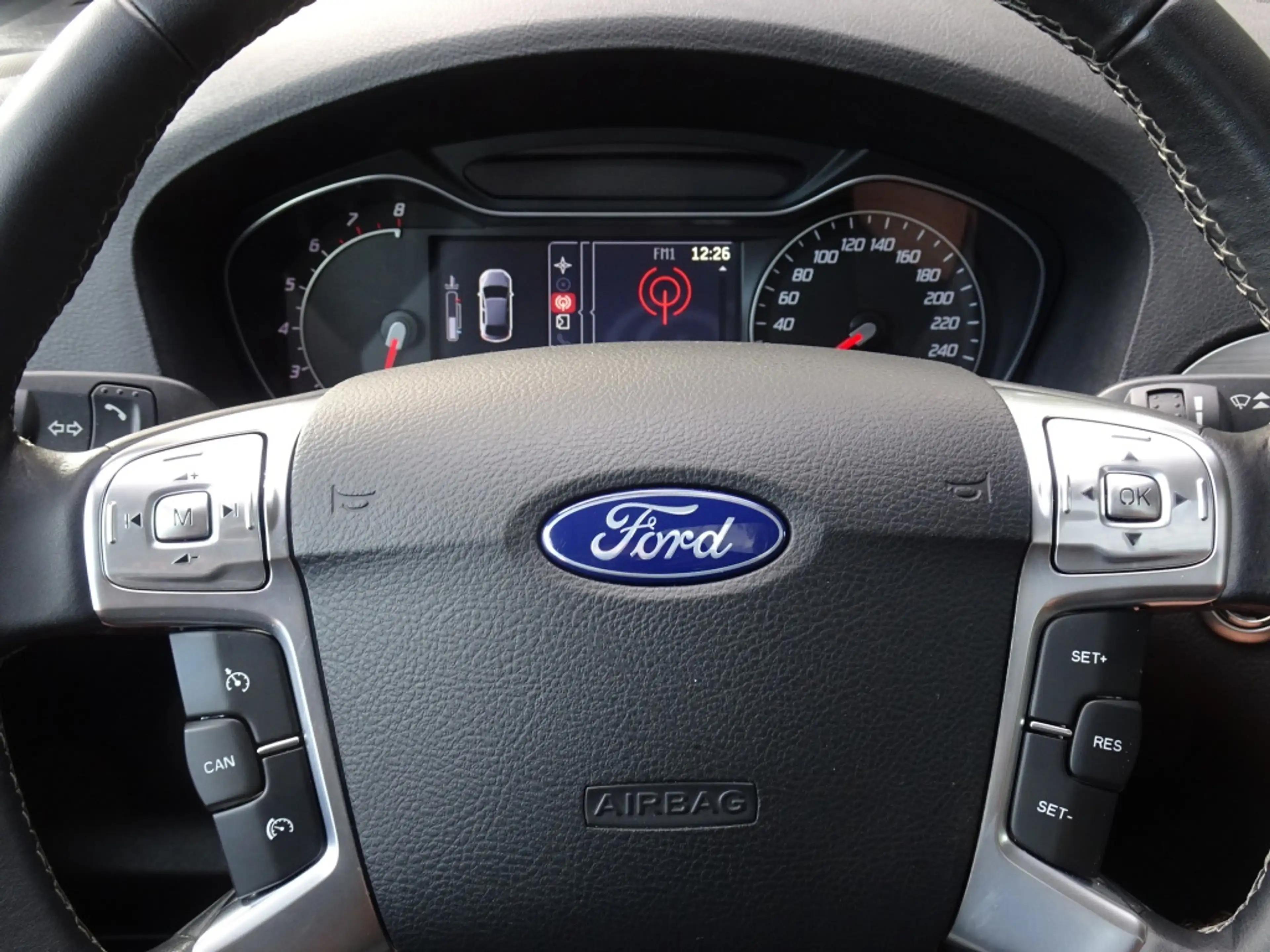 Ford S-Max 1.6 160pk EcoBoost Platium met Navi en Trekhaak — photo 18