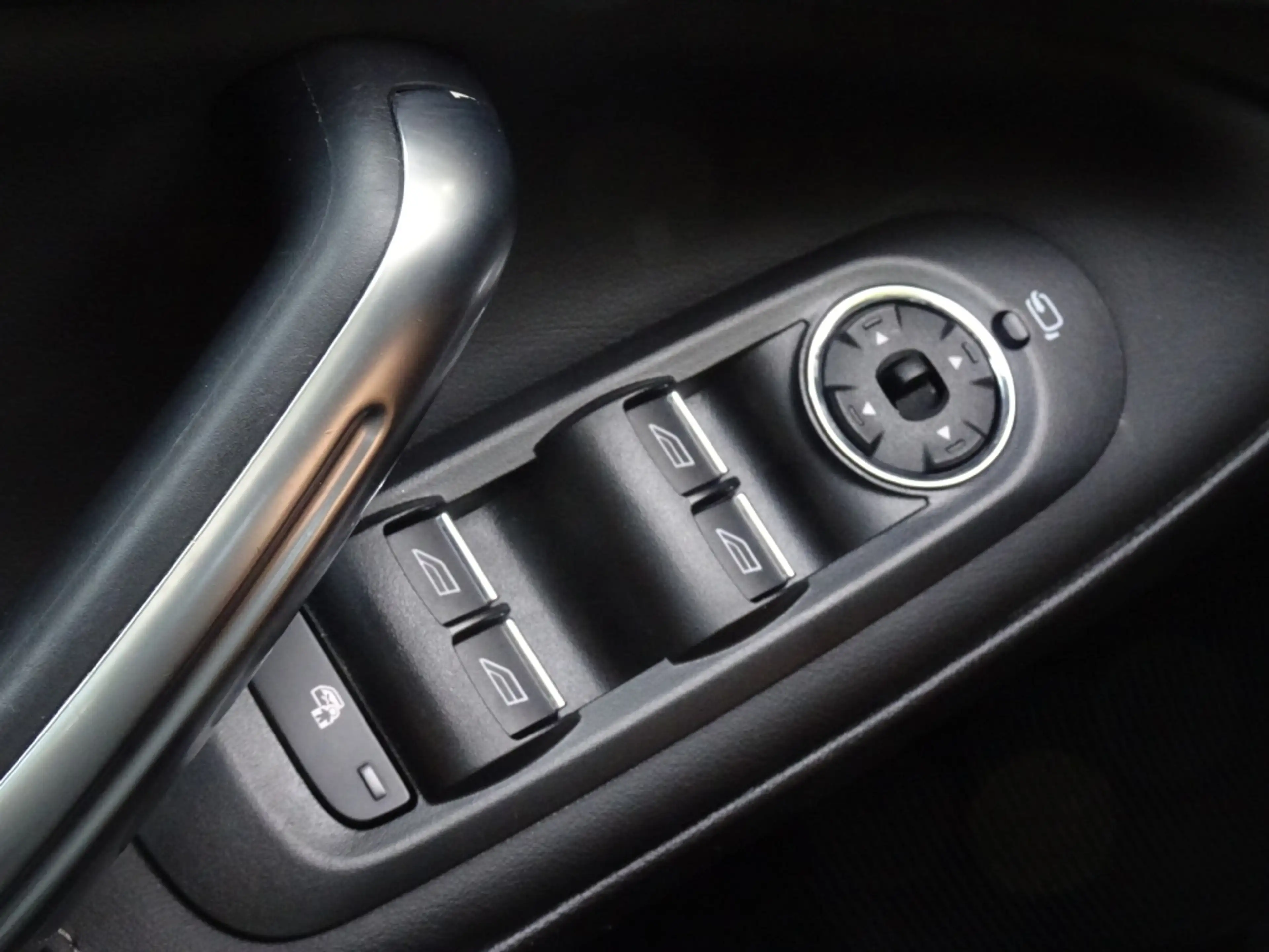 Ford S-Max 1.6 160pk EcoBoost Platium met Navi en Trekhaak — photo 15