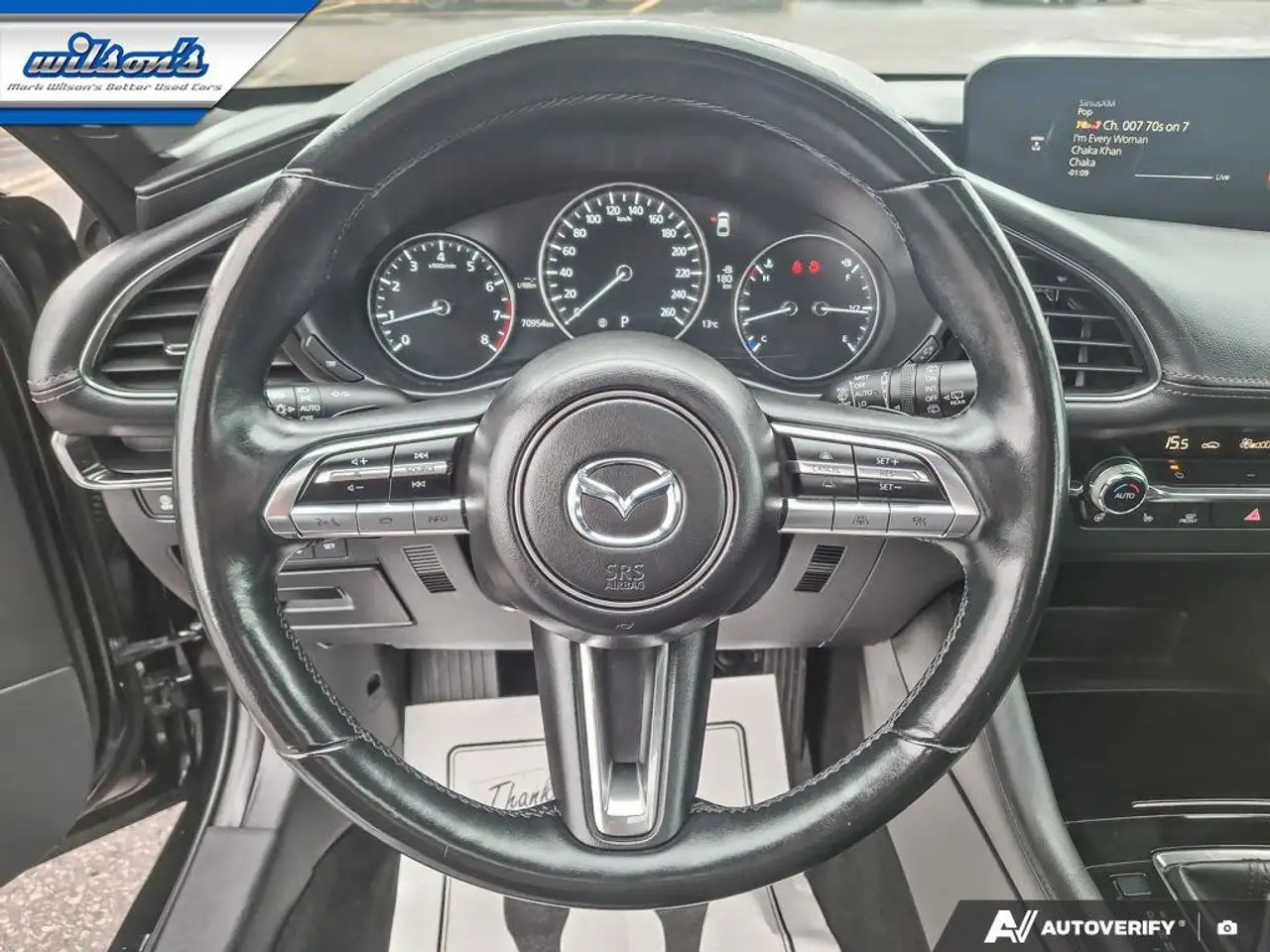 Mazda 3 снимка Mazda 3