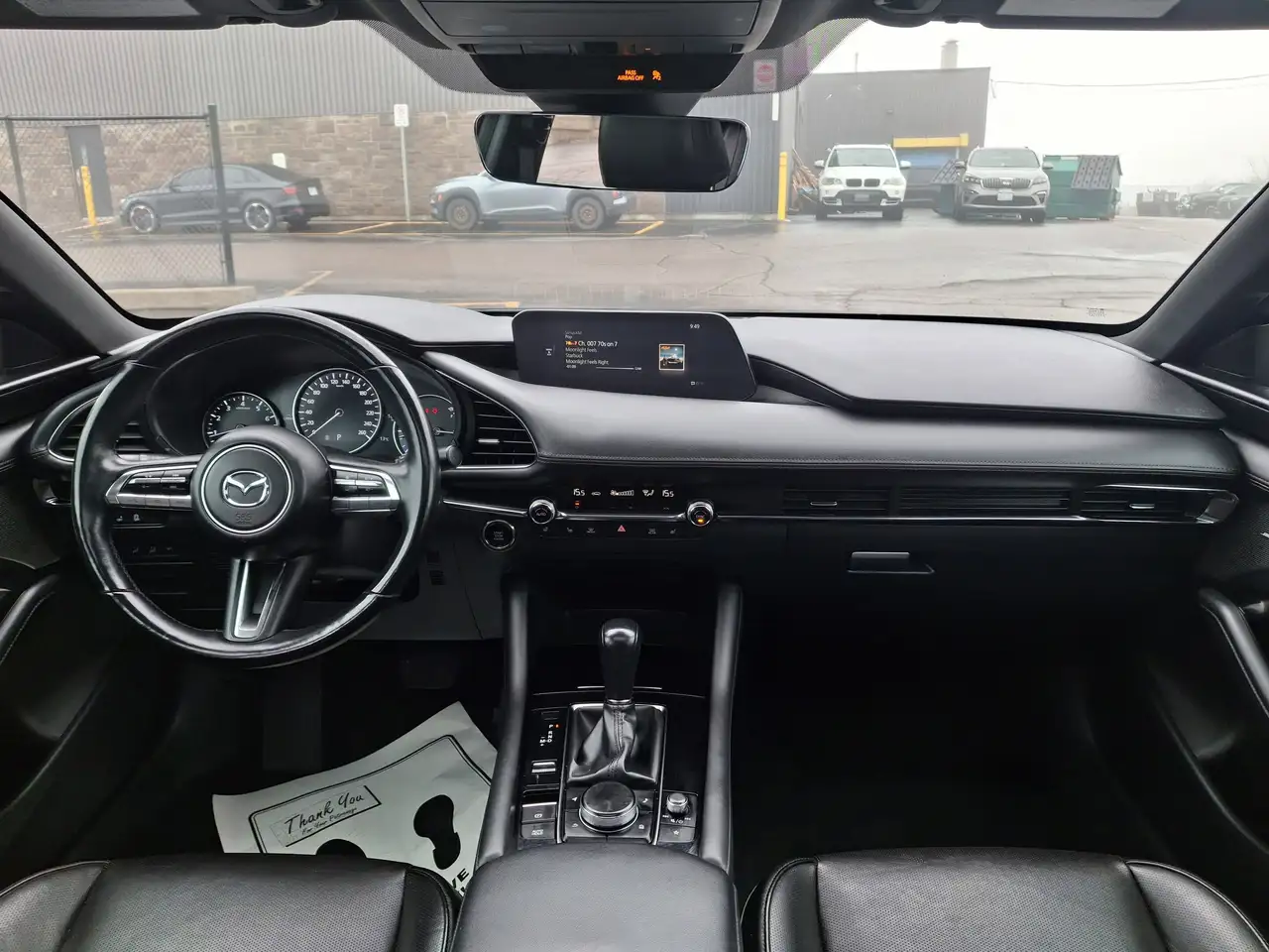 Mazda 3 снимка Mazda 3