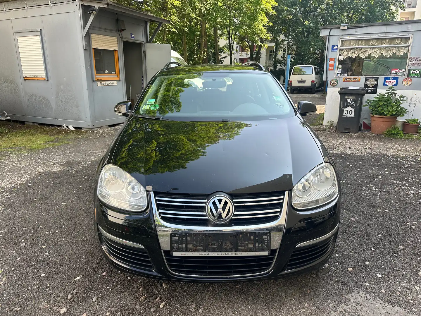 Volkswagen Jetta 2.5 Automatik Klima Leder Schwarz - 2