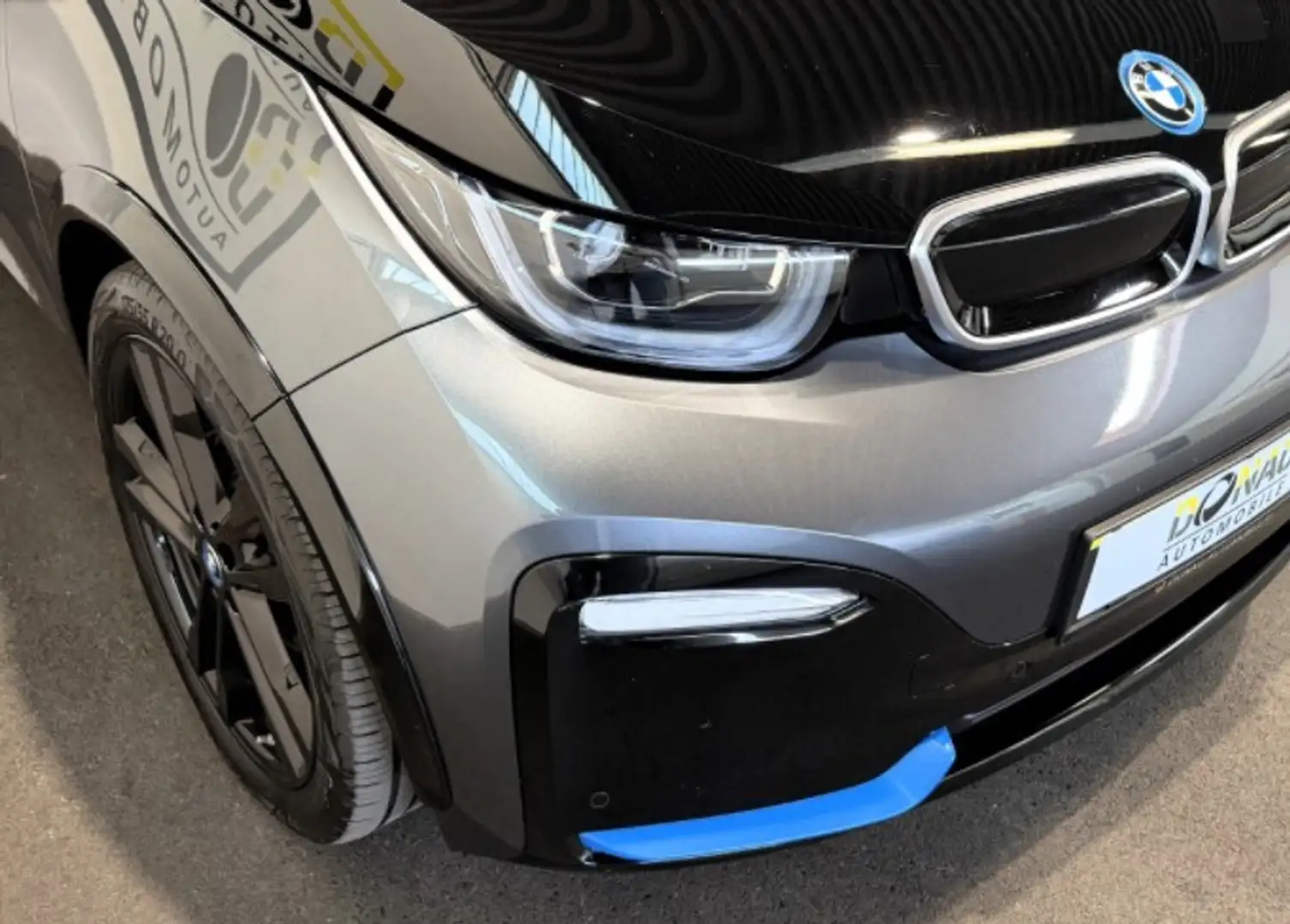 BMW i3 42,4kWh S * Schiebedach * Abstandstempomat * Ha... Silber - 2