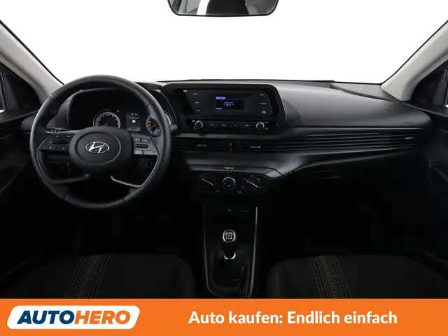 Hyundai i20 view 12