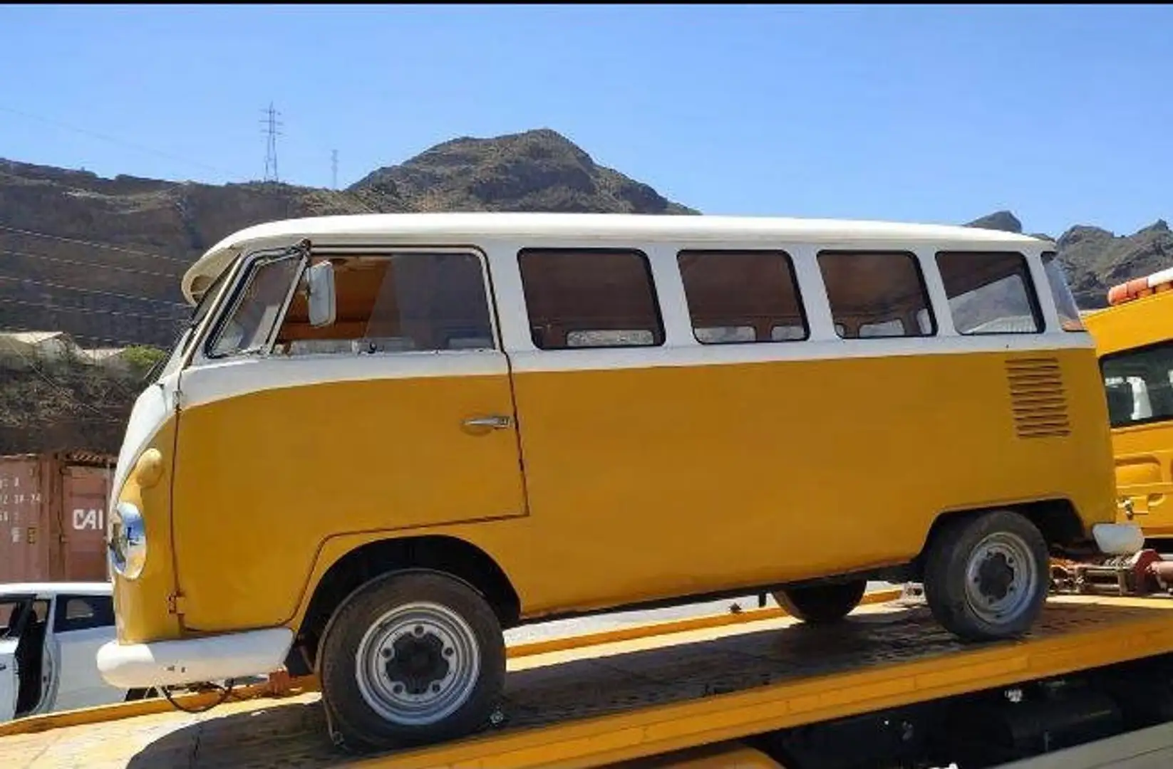 Volkswagen T1 Combi Galben - 1