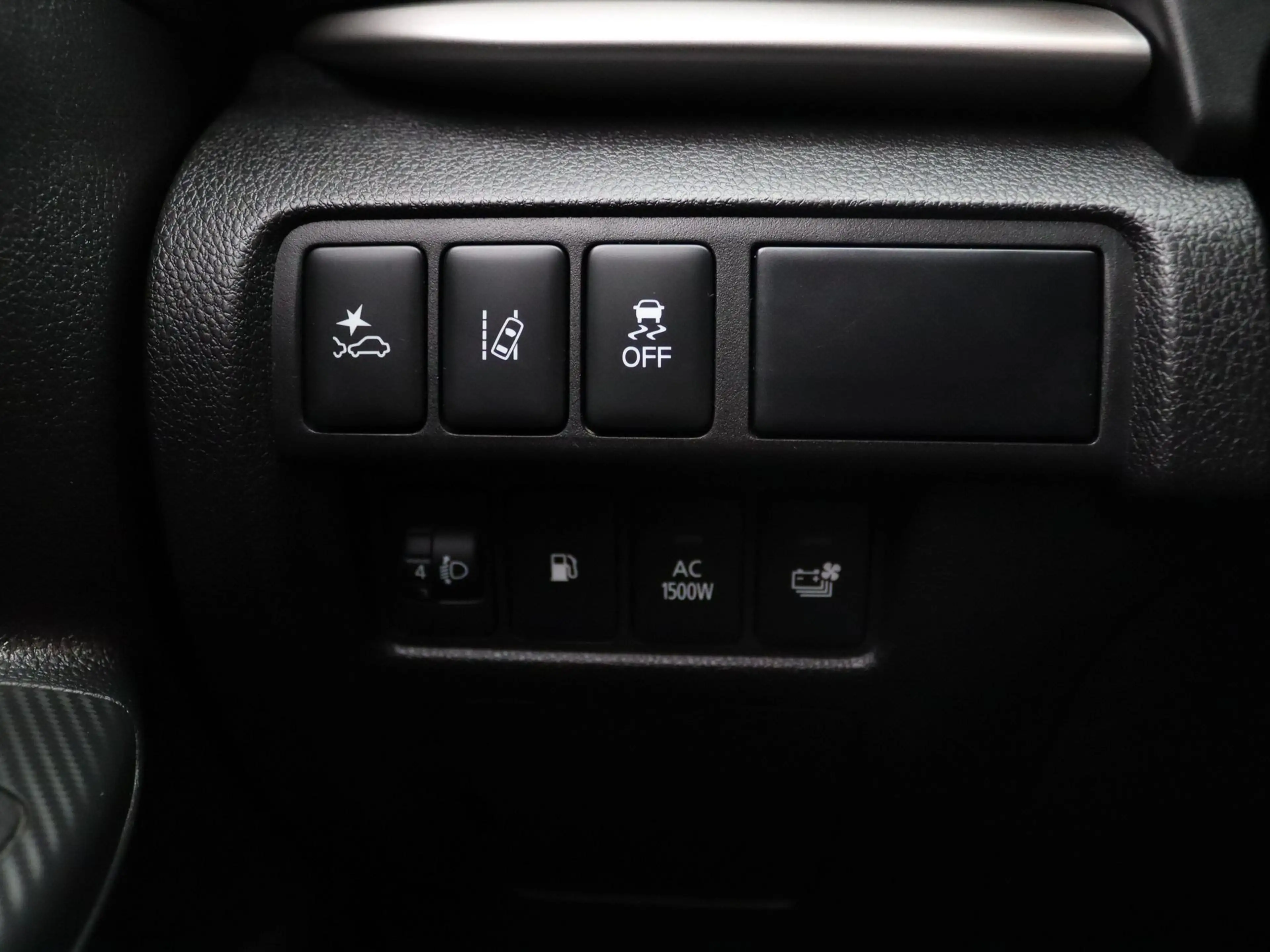 Mitsubishi Eclipse Cross 187pk PHEV Black Edition Automaat 360° Camera | Ad — photo 24
