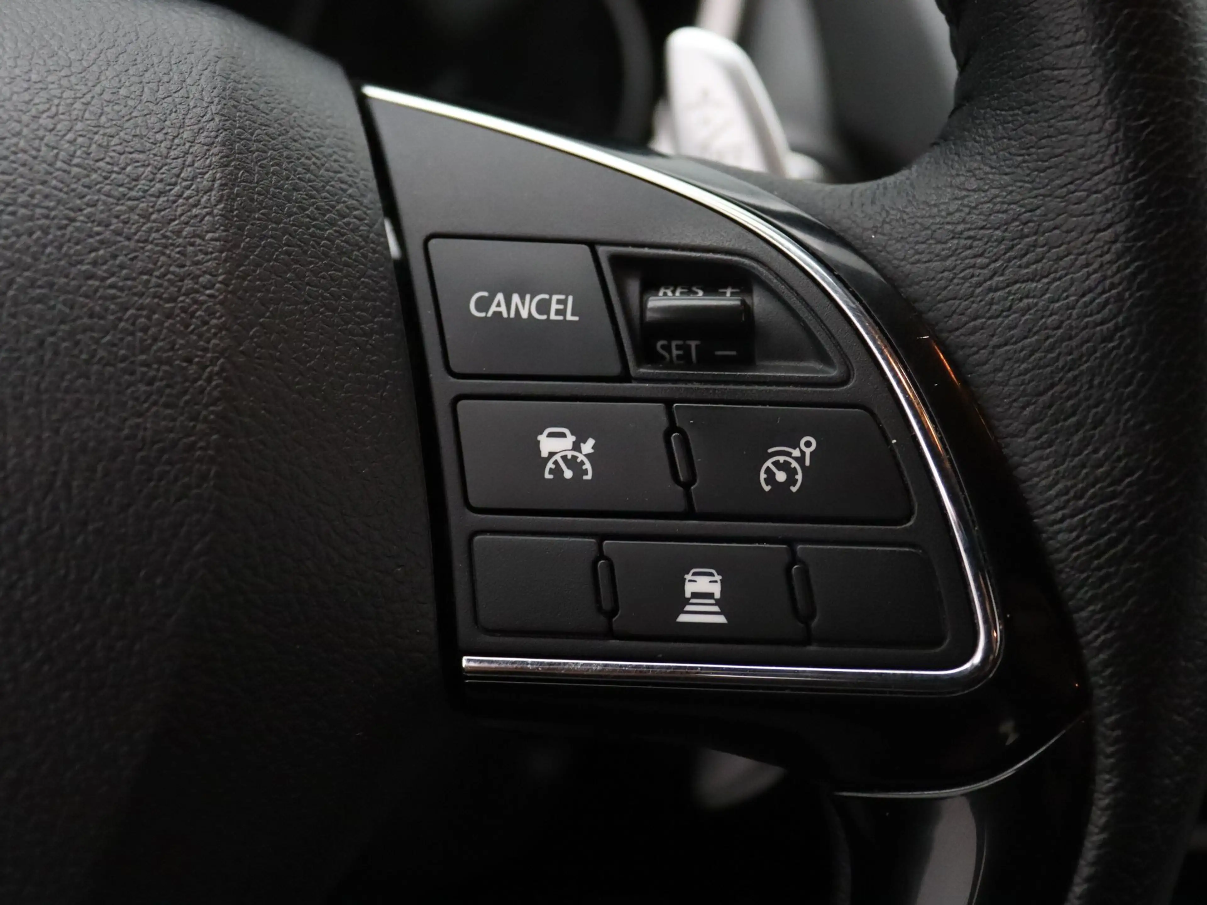 Mitsubishi Eclipse Cross 187pk PHEV Black Edition Automaat 360° Camera | Ad — photo 15