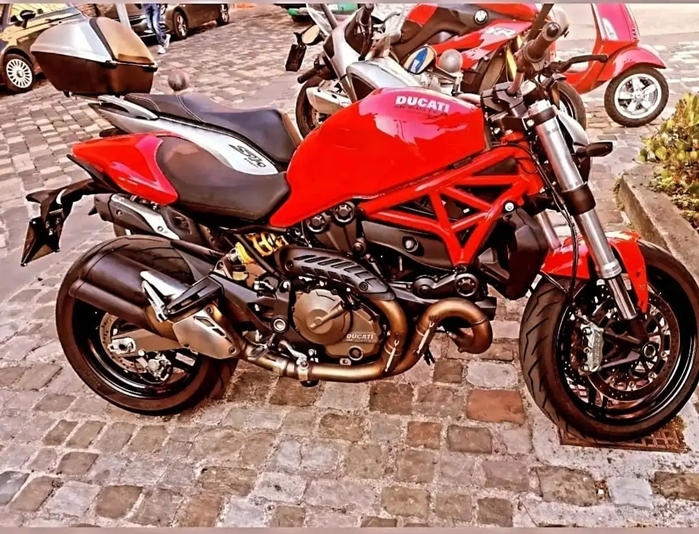 Ducati Monster 821 ABS Red Roşu - 1