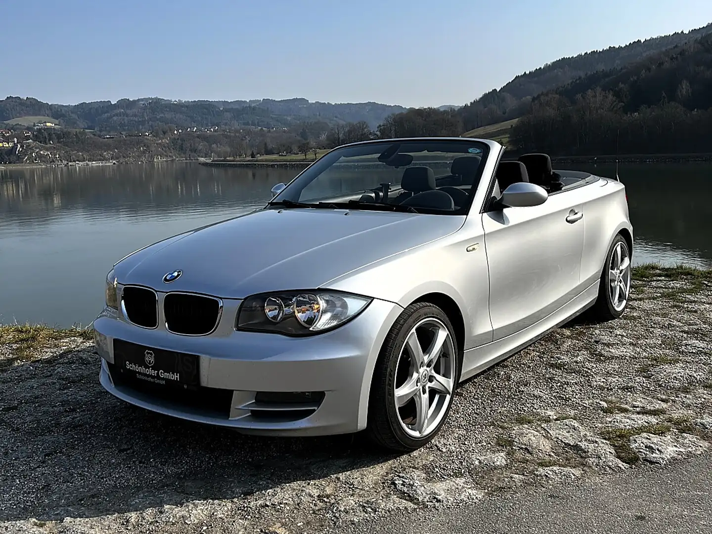 BMW 118 d Cabrio Österreich-Paket Silber - 1