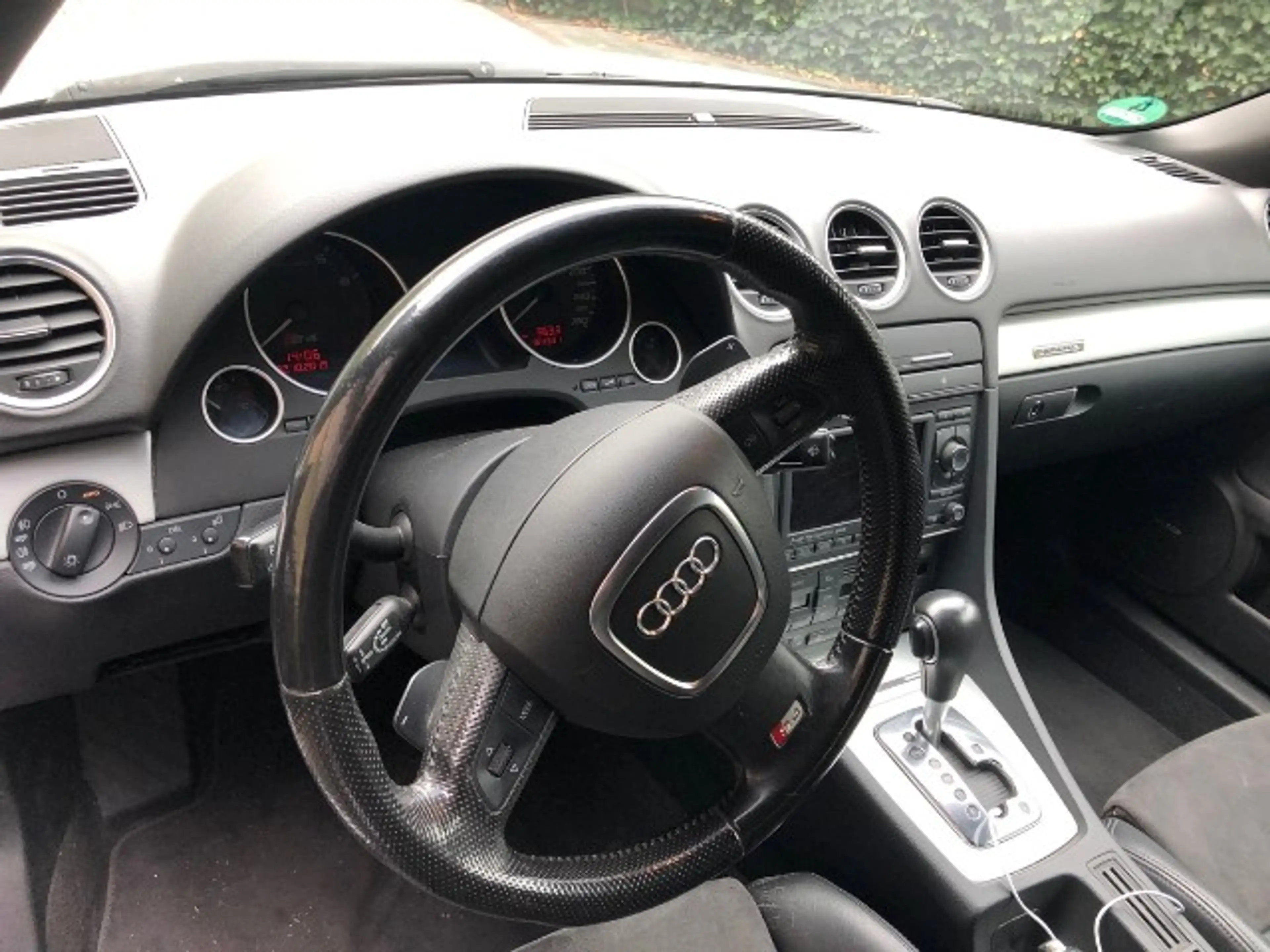 Audi S4 4.2 tiptronic,Motor 6000 km,Leder,Navi Plus,Bi-Xen — photo 7