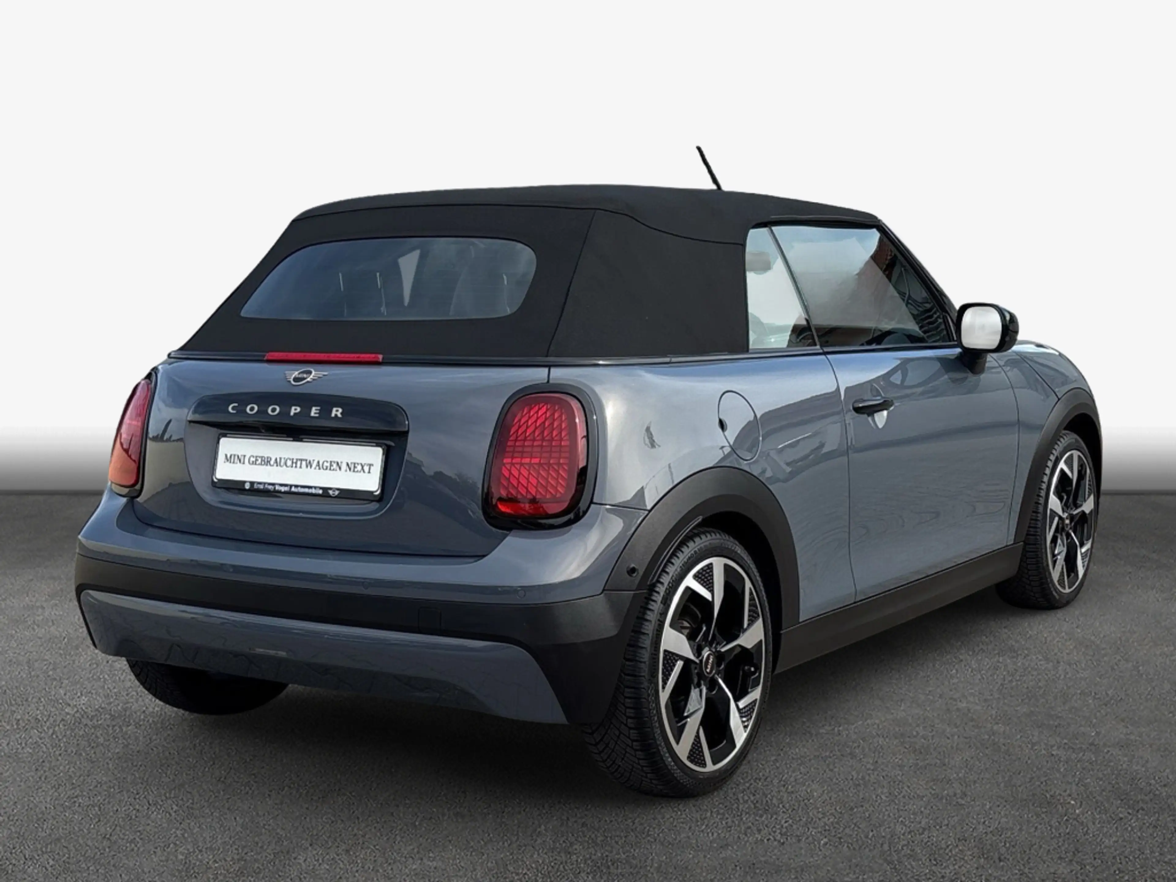 MINI Cooper C Cabrio Cabrio Classic Trim Mini Head-Up* LED* — photo 2