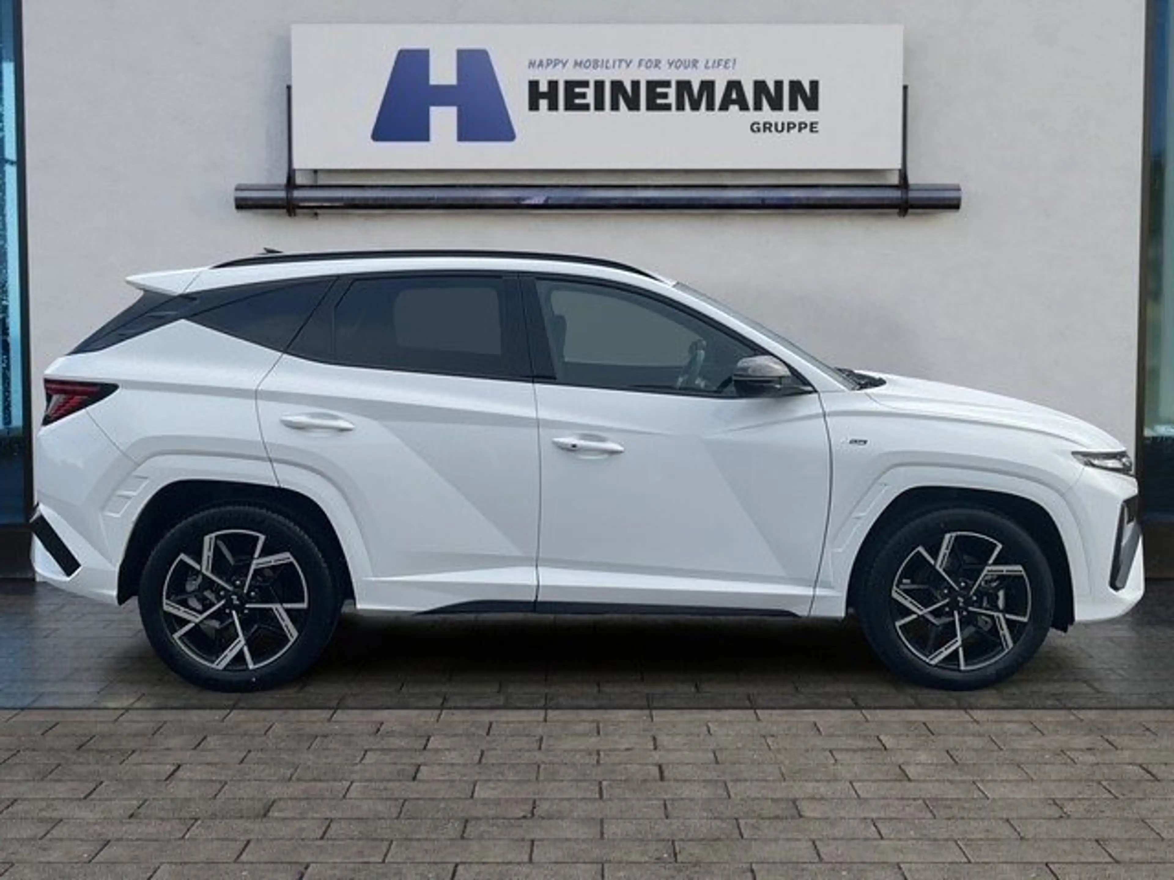 Hyundai TUCSON N-Line 1.6 DSG*NAVI*BI-LED*Keyless*Kamera*ELHK — photo 6