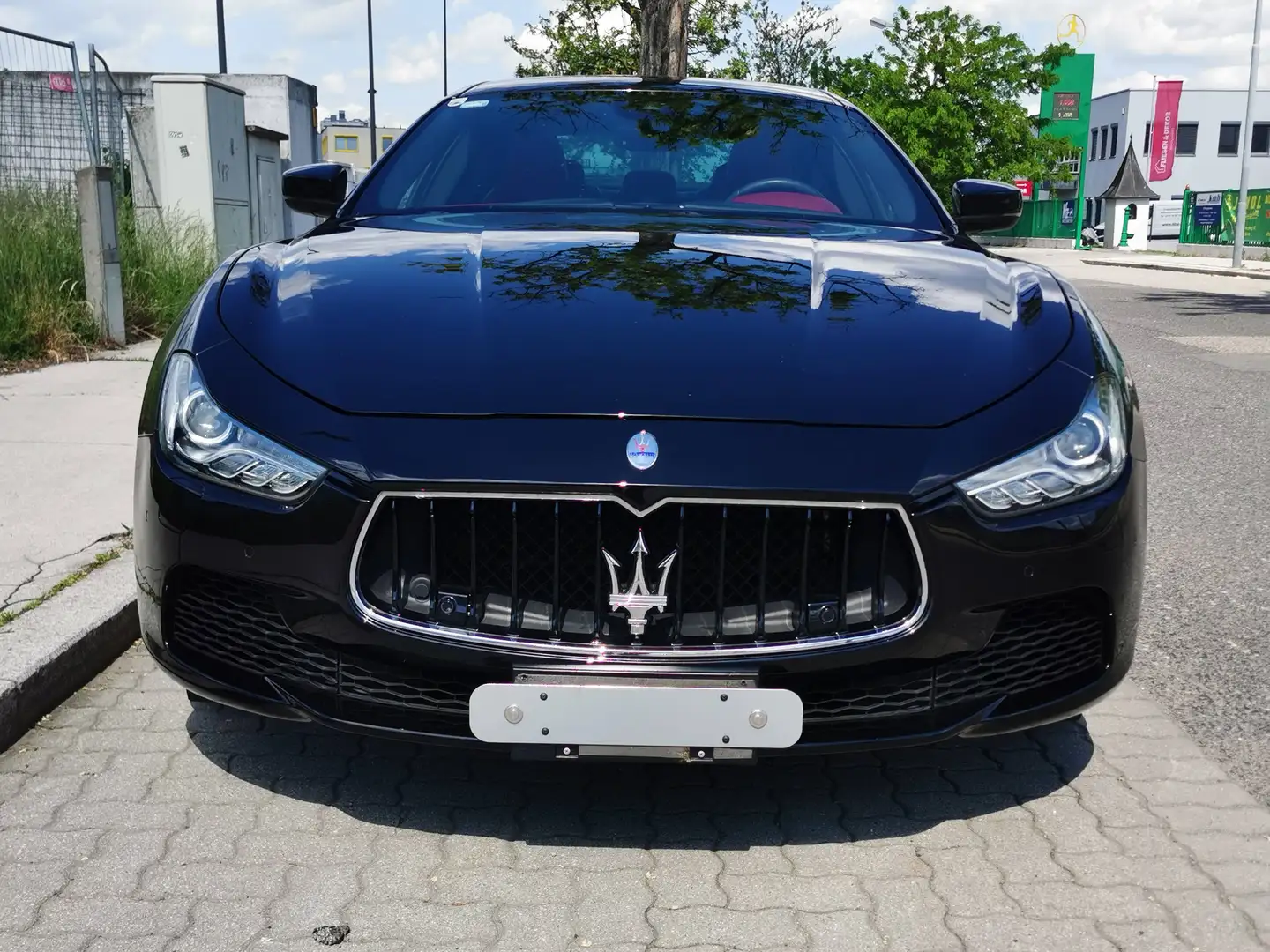 Maserati Ghibli S Q4 Schwarz - 1