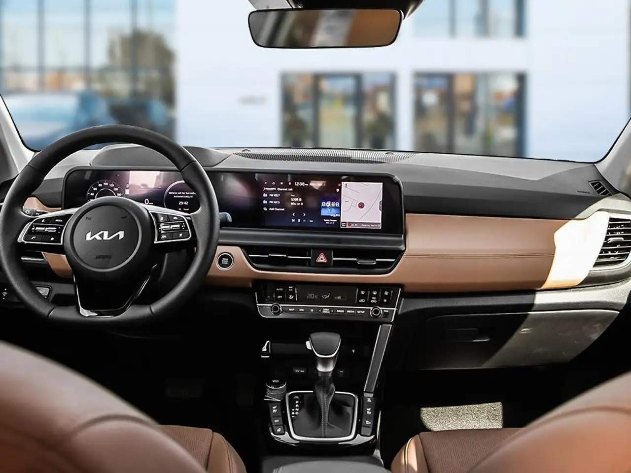 Kia Seltos снимка Kia Seltos