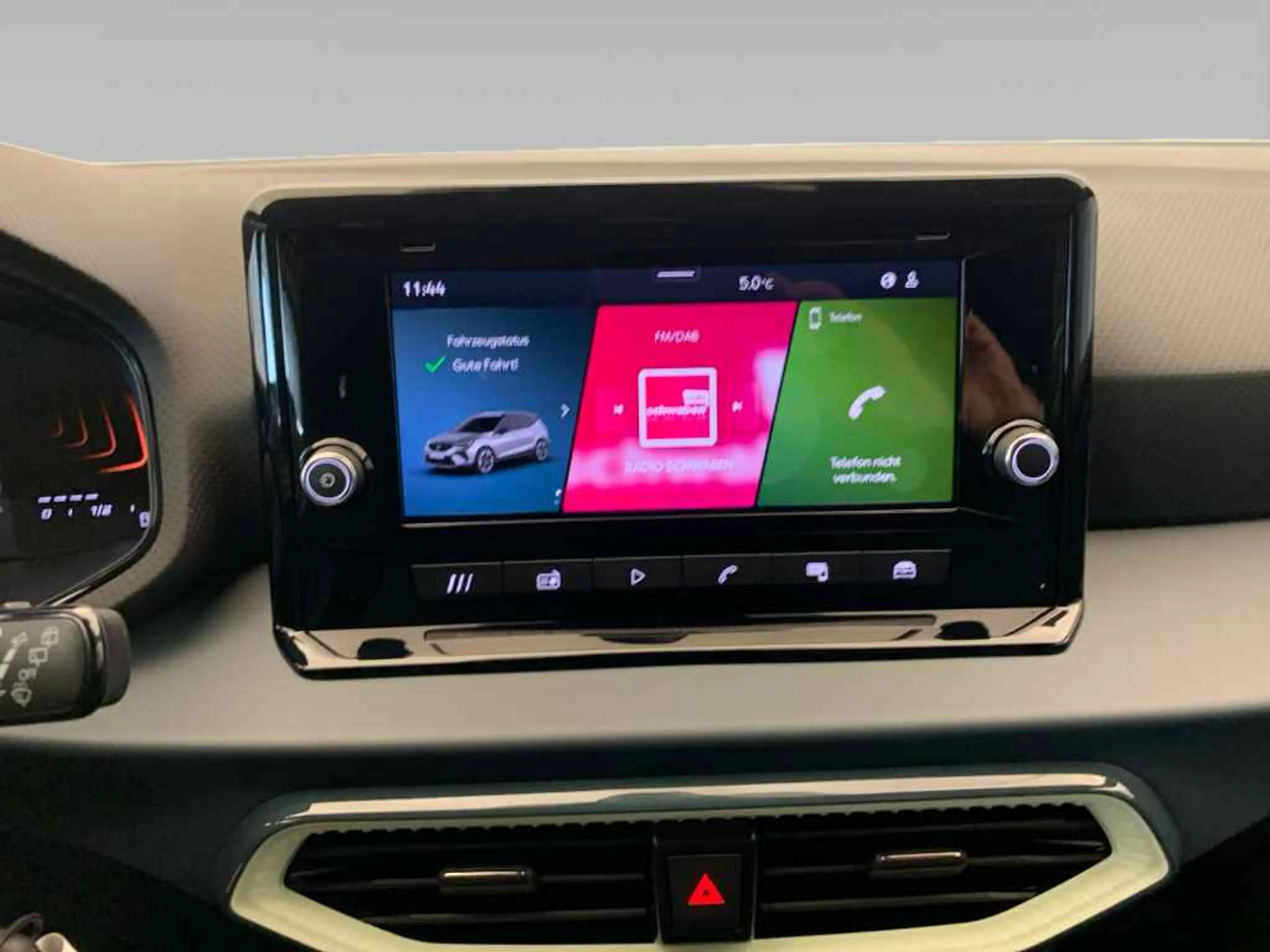 SEAT Arona Style 1,0 TSI *NEUES MODELL*LED*R-CAM*GRA* — photo 14