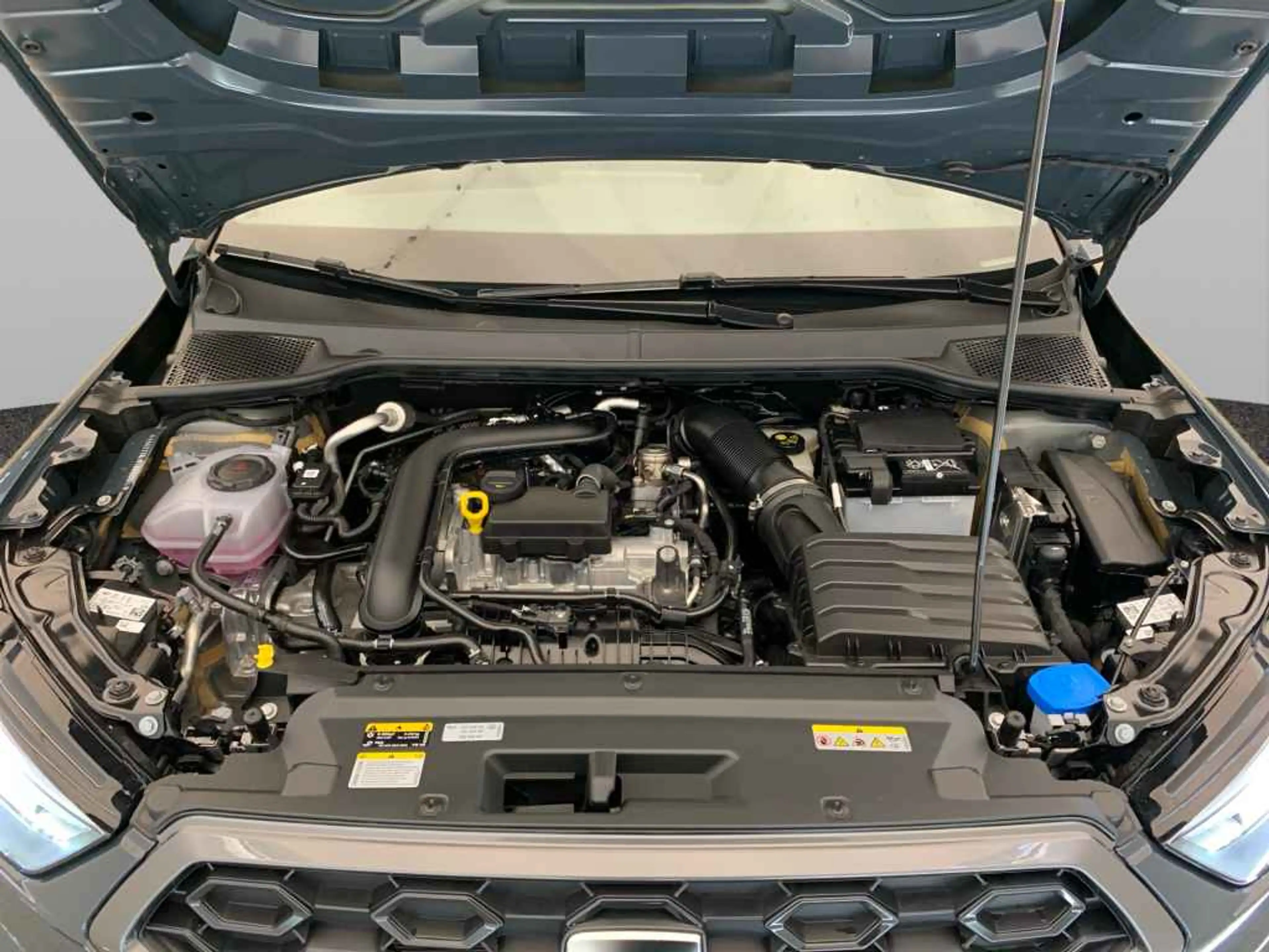 SEAT Arona Style 1,0 TSI *NEUES MODELL*LED*R-CAM*GRA* — photo 15