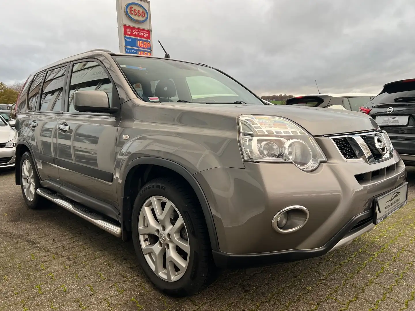 Nissan X-Trail I-Way 4x4 2.0*NAVI*360°*KLIMAAUTOM*EURO5 Gris - 1