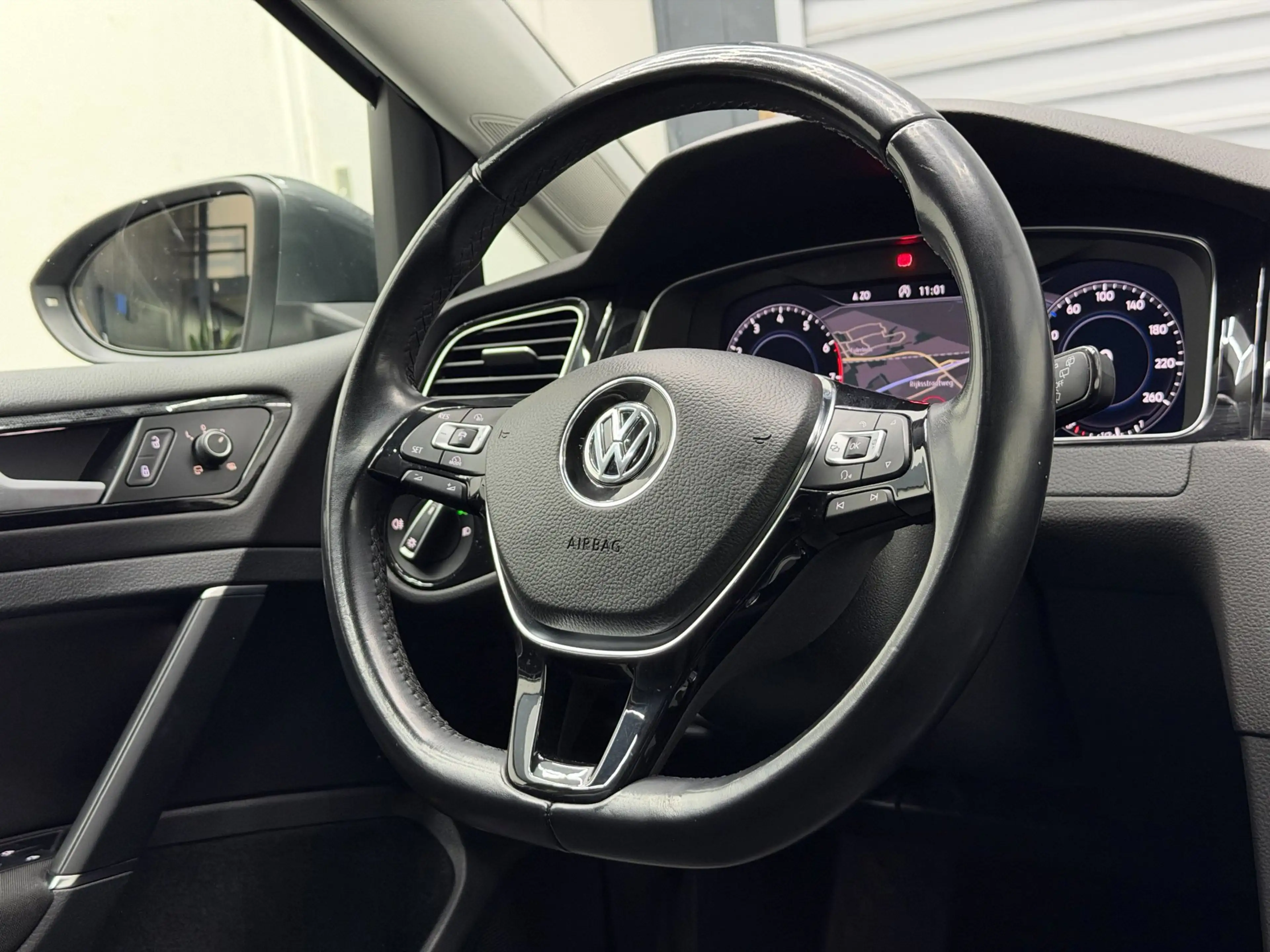 Volkswagen Golf Variant 1.5 TSI Highline Business R - Pano - Virtual - Cam — photo 18